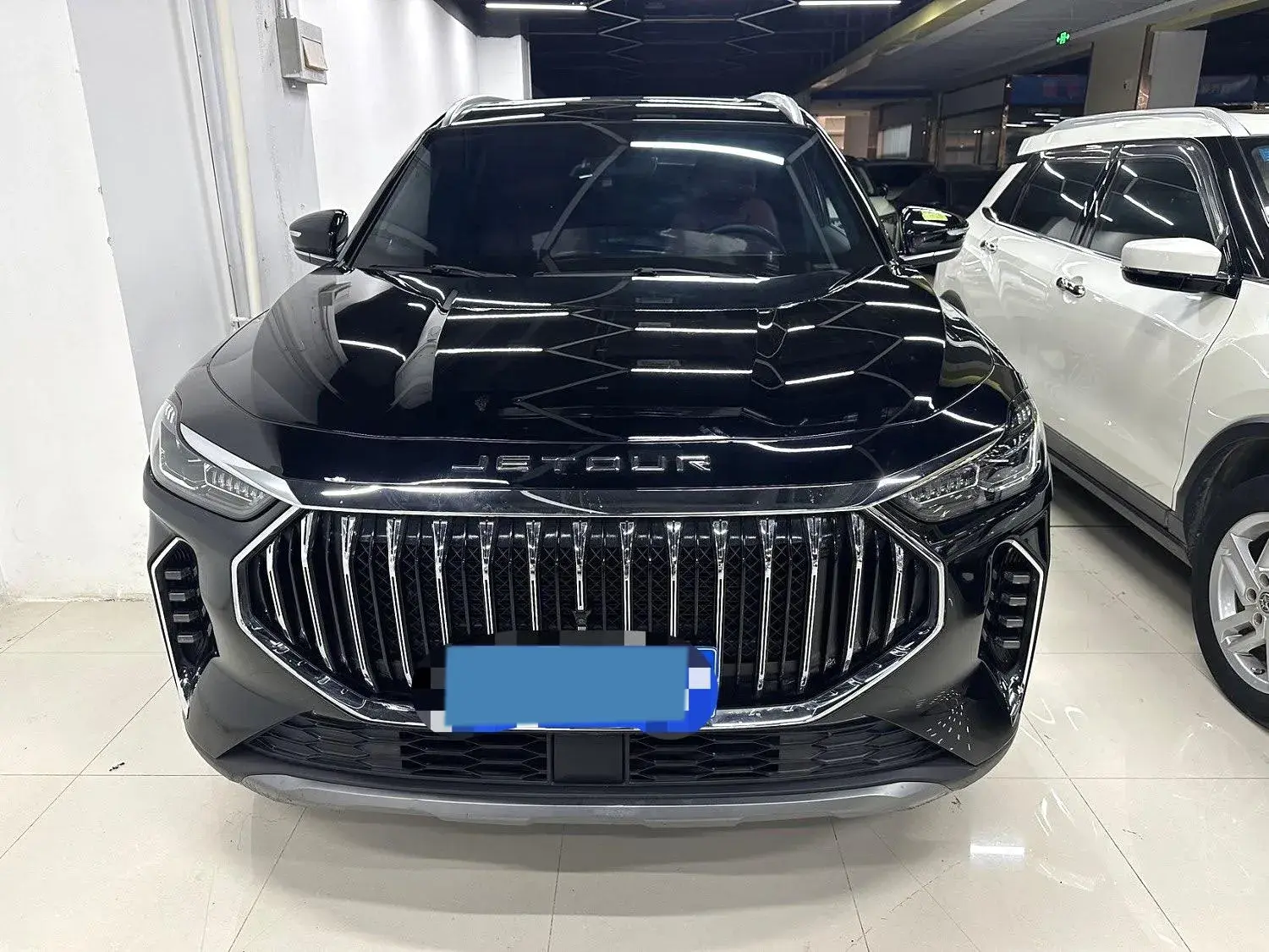 2023 JETOUR X70 thumbnail 2