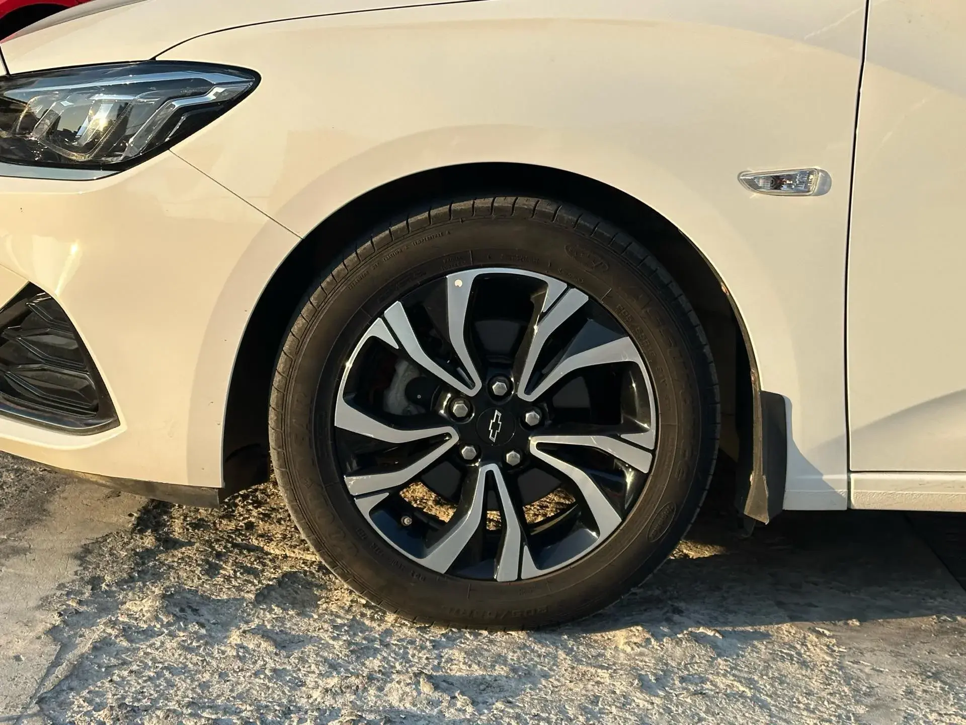 2019 CHEVROLET MONZA thumbnail 4