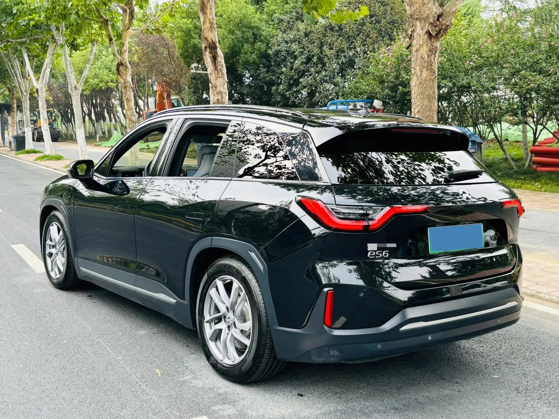 2020 NIO ES6 thumbnail 4