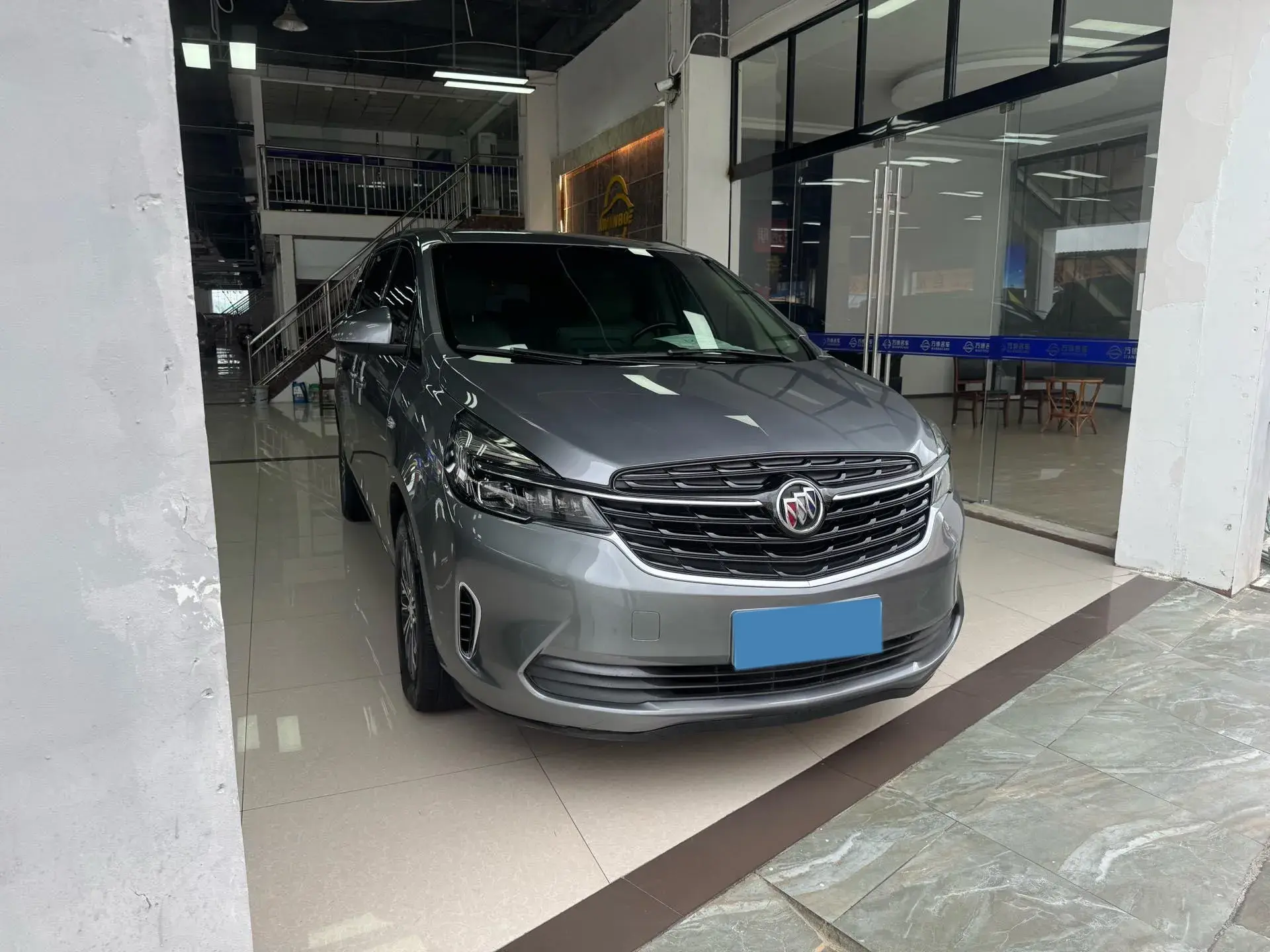 2021 BUICK GL8 thumbnail 3