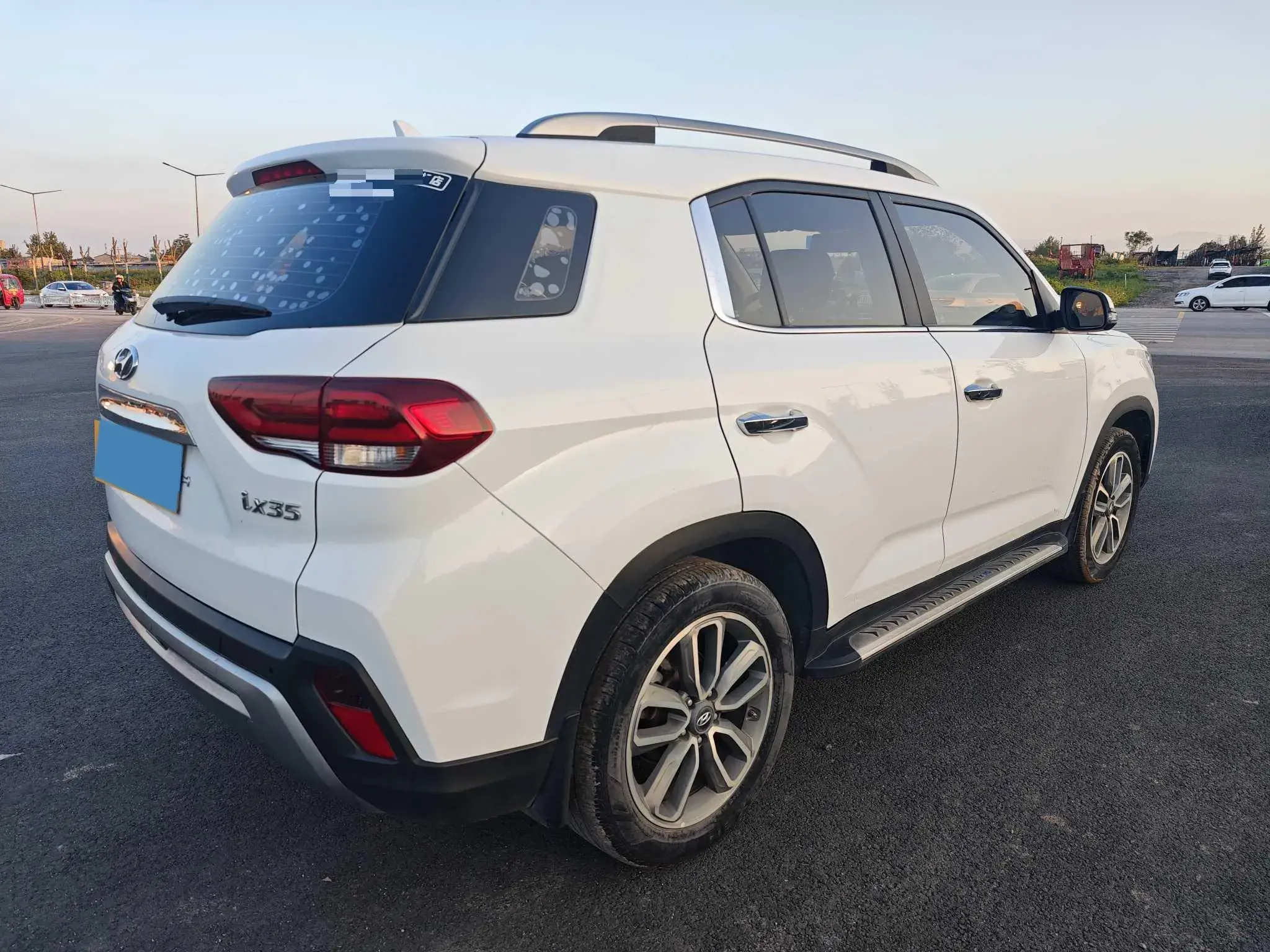 2019 HYUNDAI IX35 thumbnail 4
