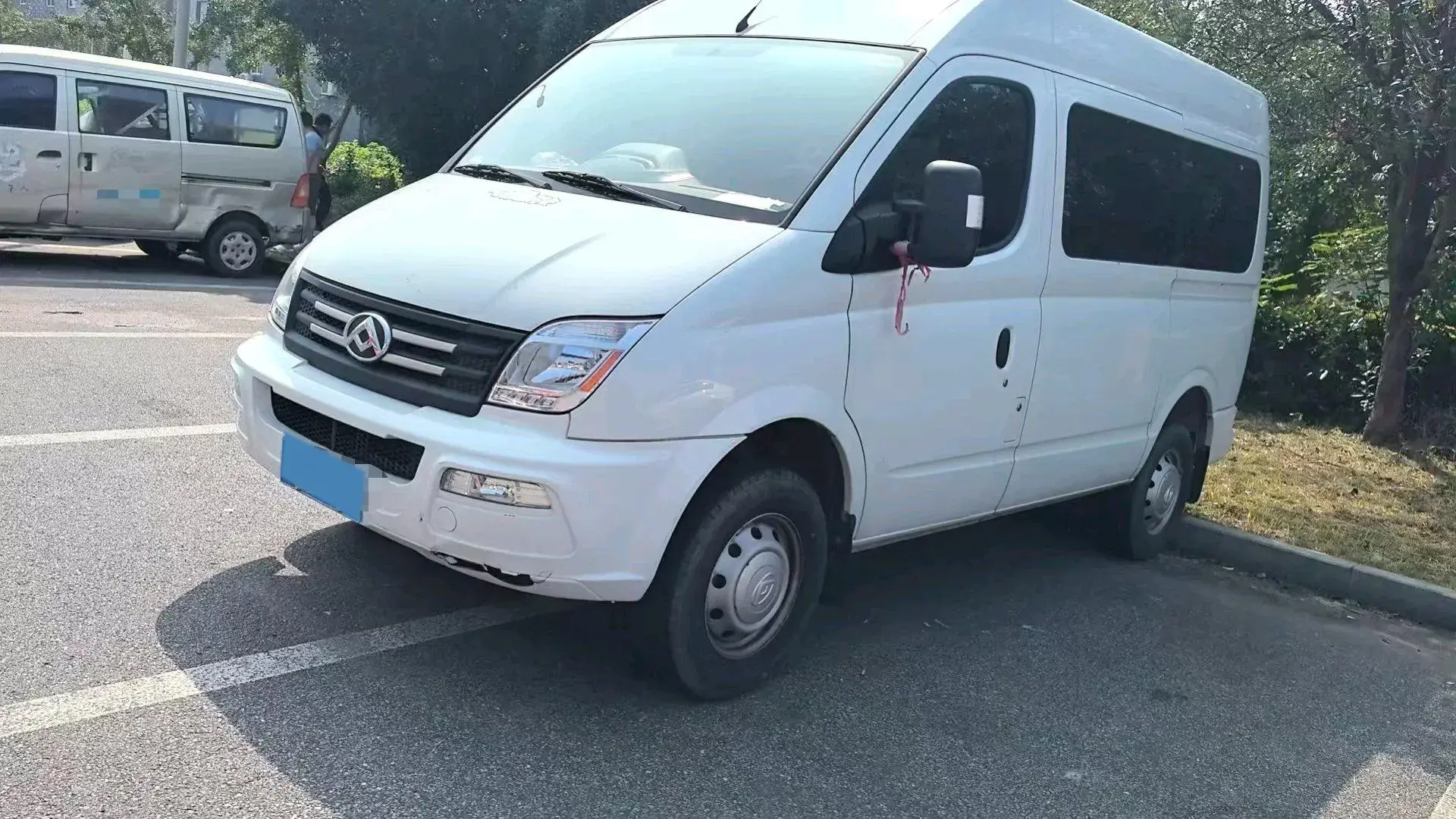 2021 MAXUS XINTU view 1