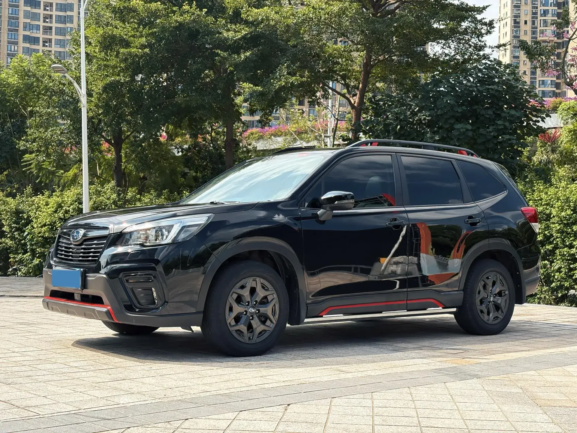 2021 SUBARU FORESTER view 1