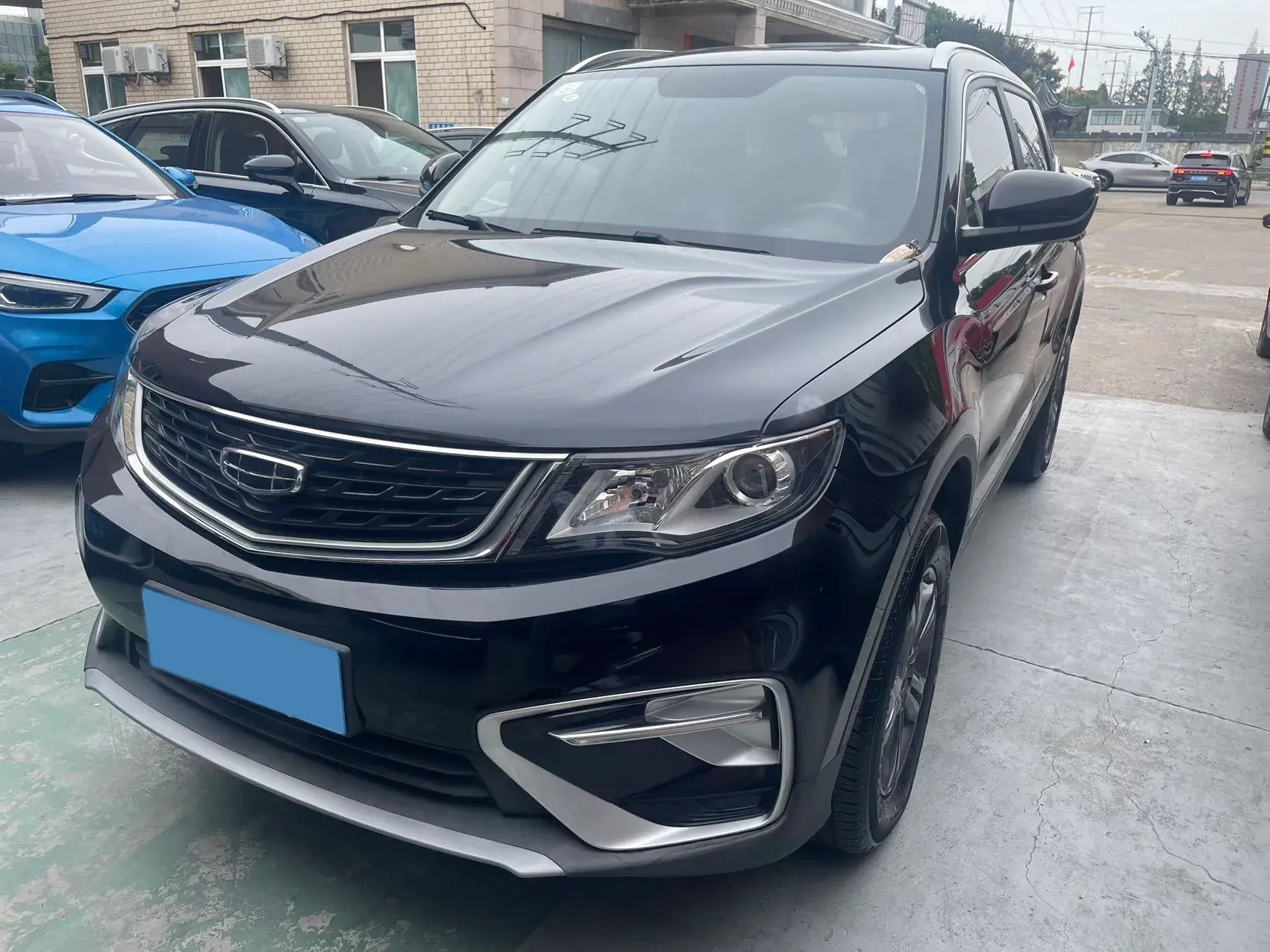 2021 GEELY AZKARRA view 1