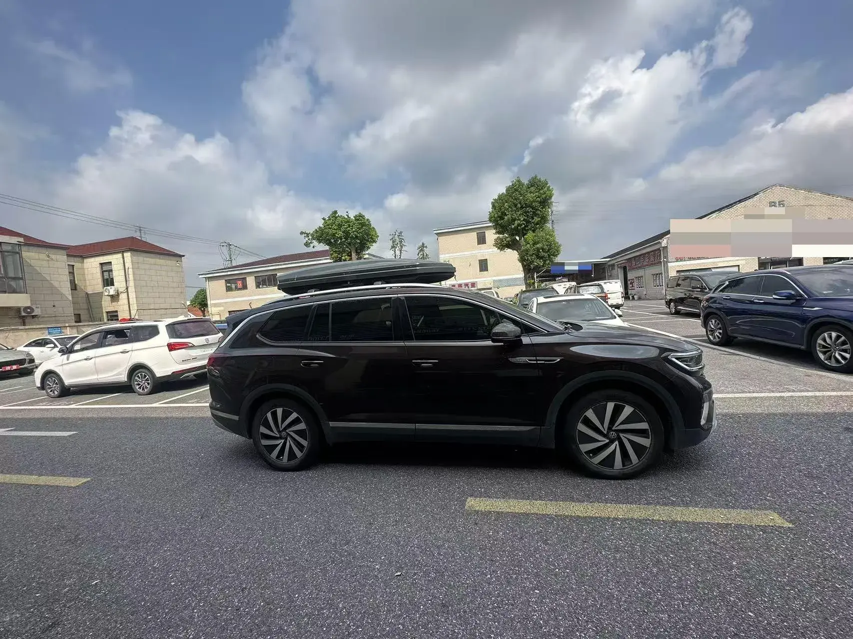 2021 VOLKSWAGEN TALAGON thumbnail 3