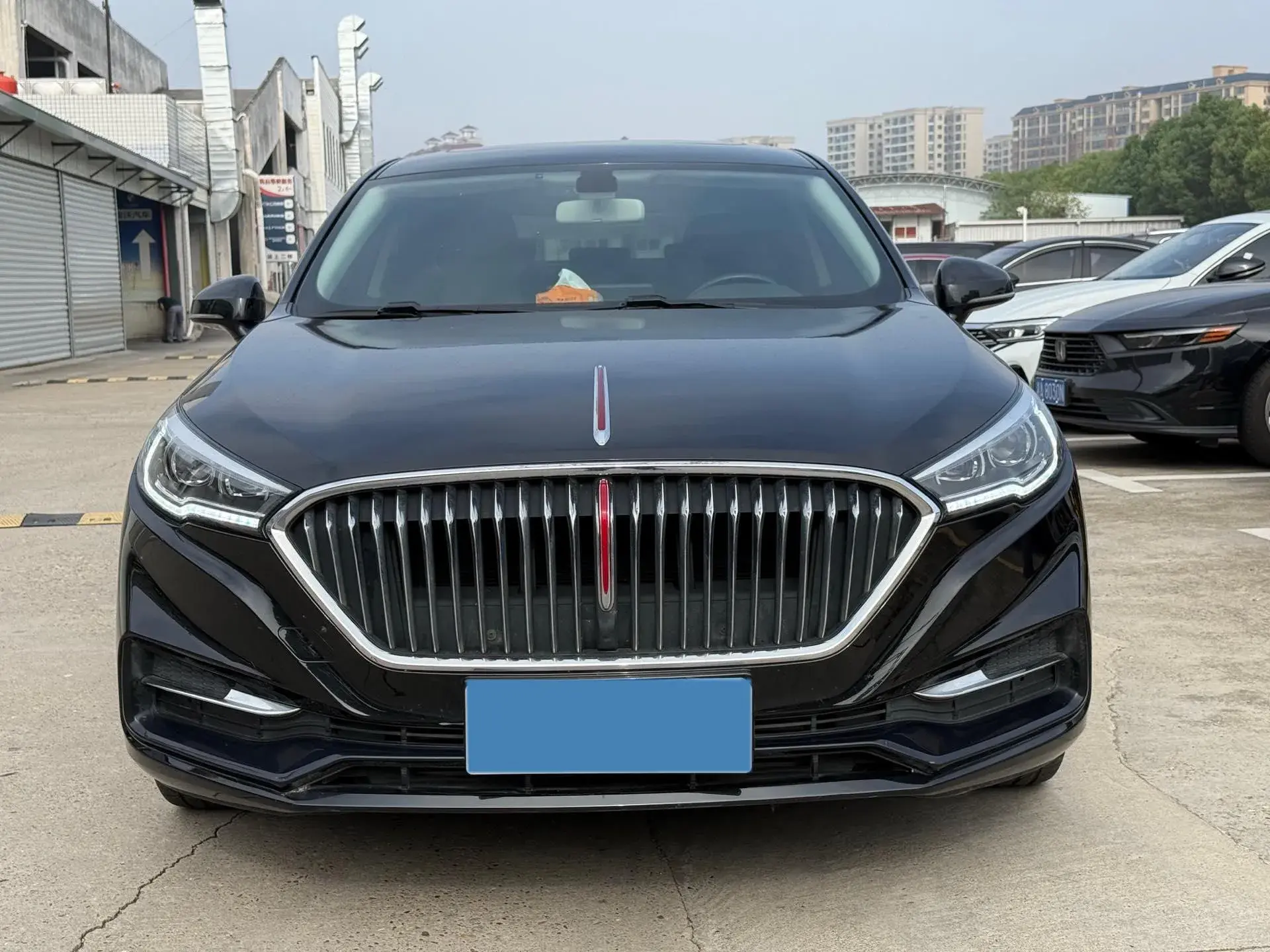 2020 HONGQI H5 thumbnail 2