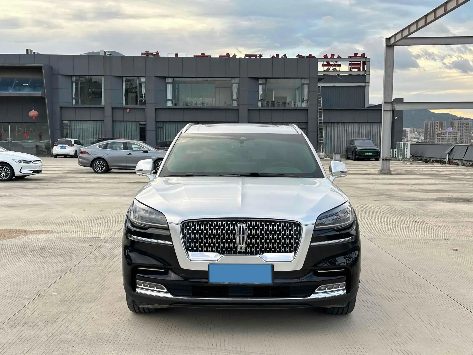 2021 LINCOLN AVIATOR thumbnail 2