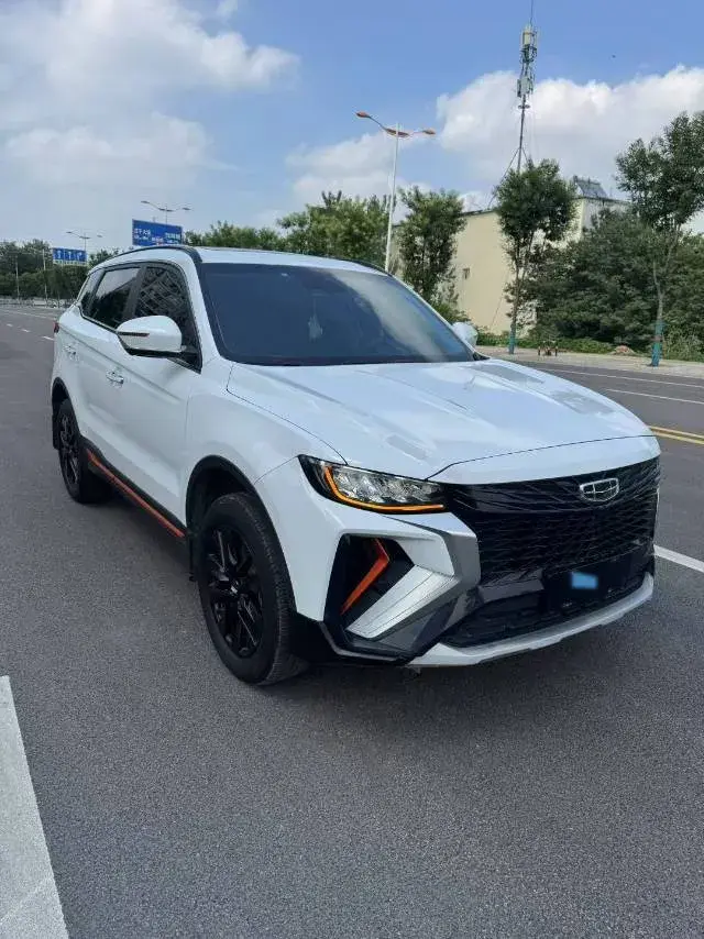 2022 GEELY AZKARRA thumbnail 3