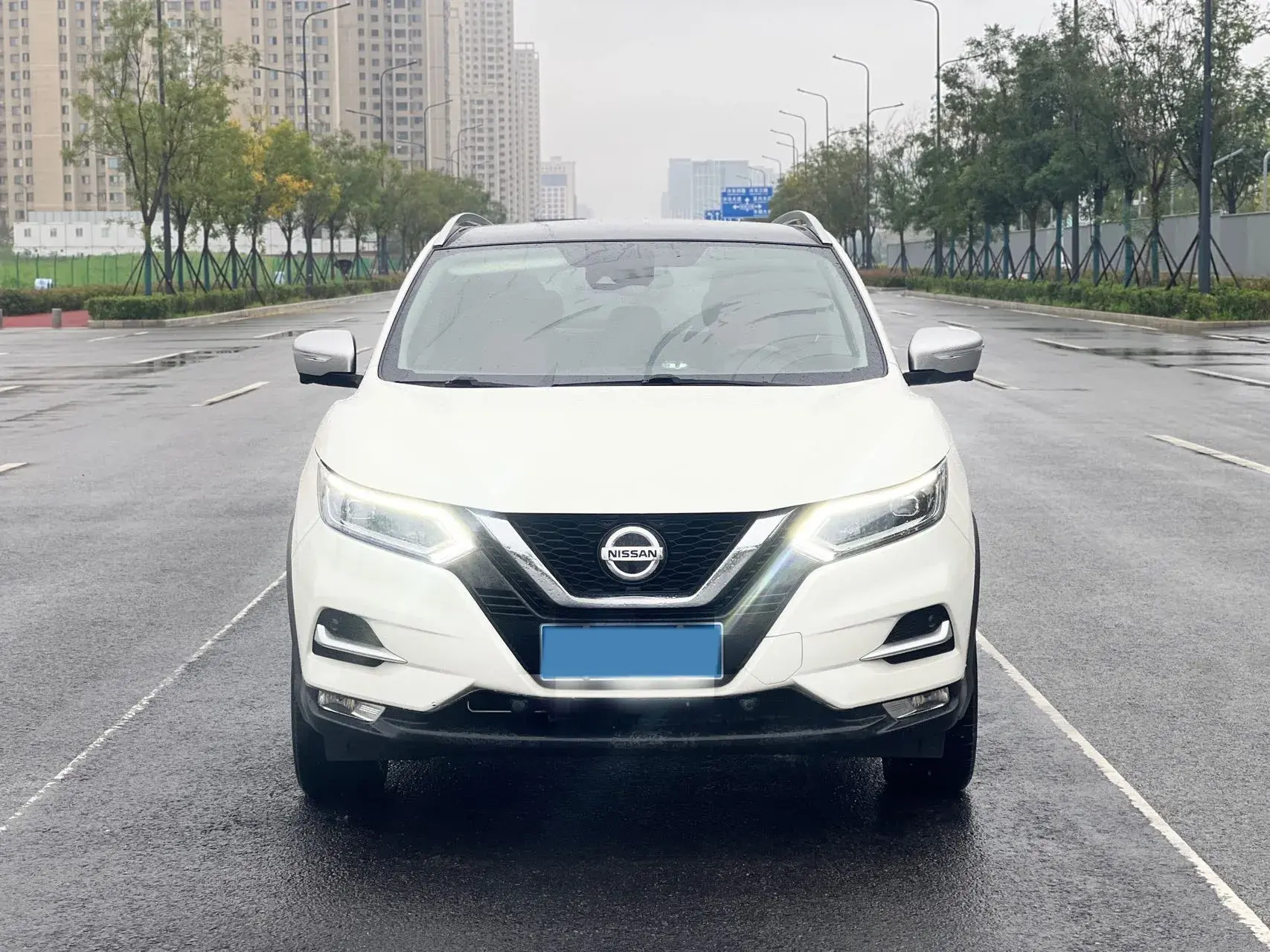 2022 NISSAN QASHQAI thumbnail 2