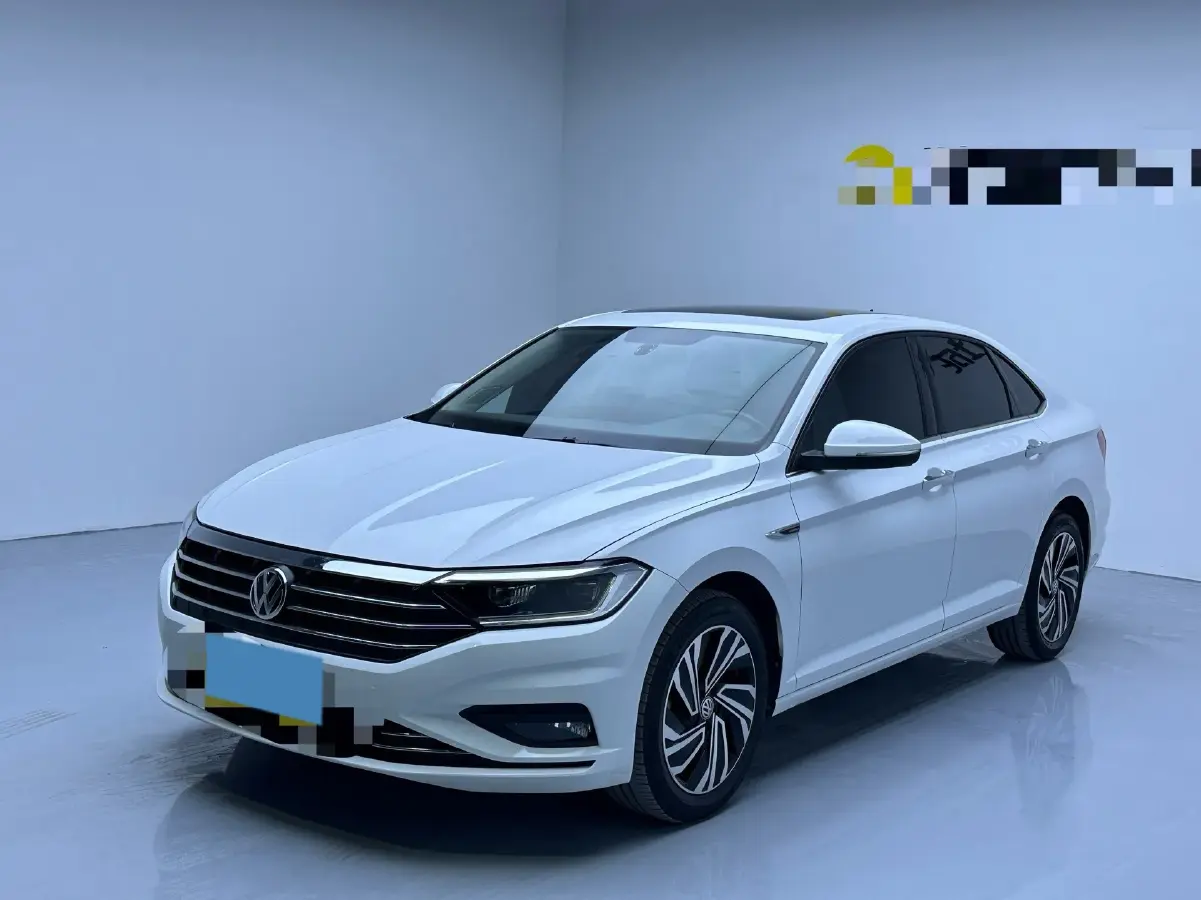 2022 Volkswagen Sagitar 1.4T 150HP L4 7DCT