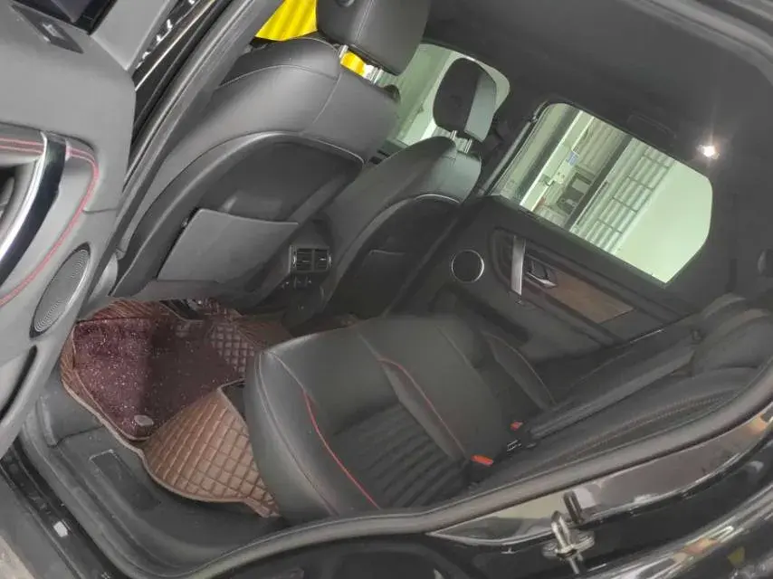 2020 LAND ROVER thumbnail 3