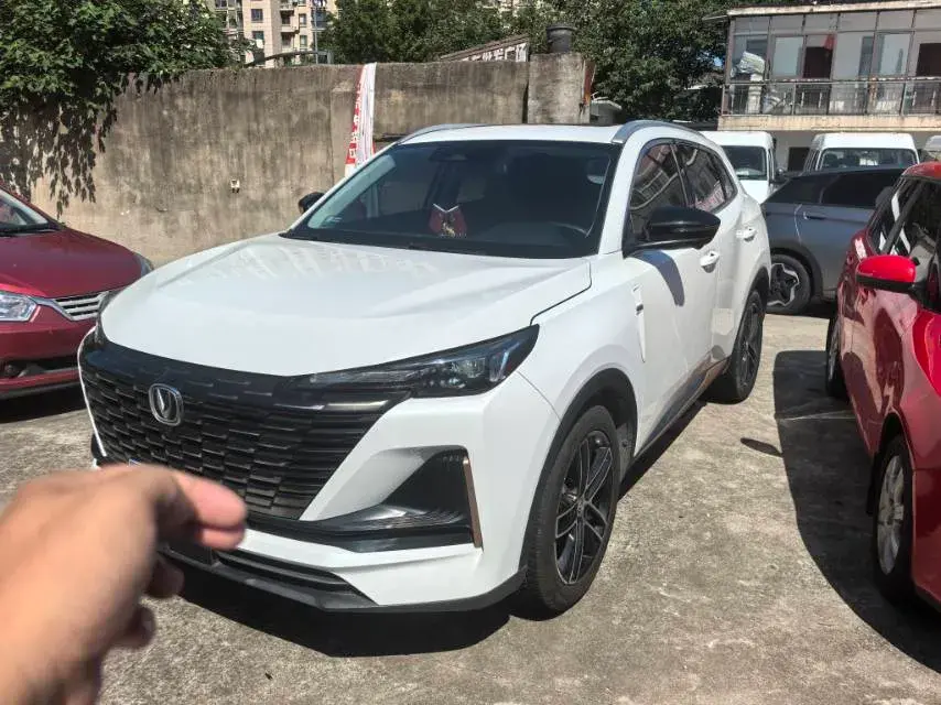 2022 CHANGAN CS75 view 1
