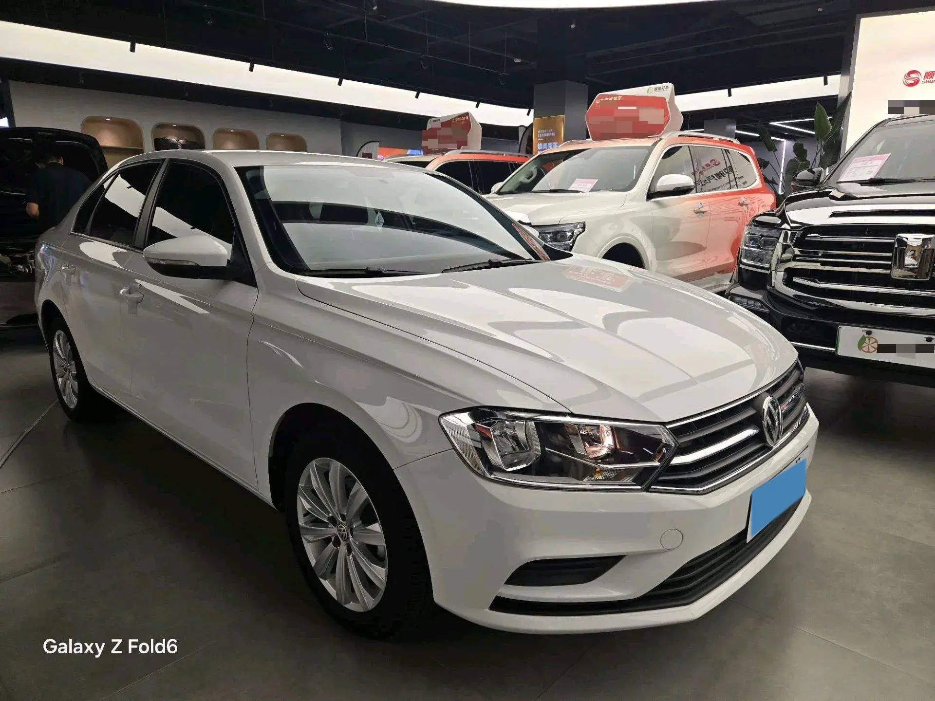 2019 VOLKSWAGEN BORA thumbnail 3