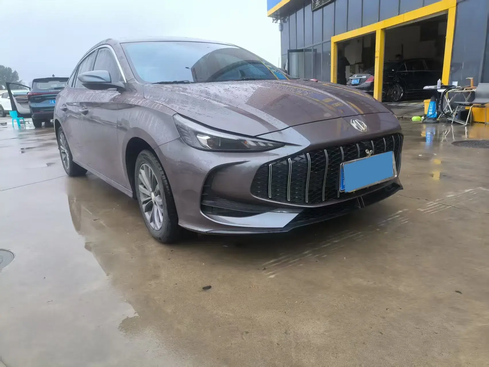 2023 MG 5 thumbnail 2