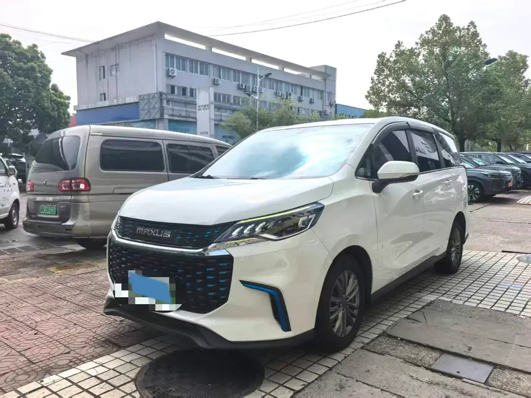 2022 MAXUS G10 view 1