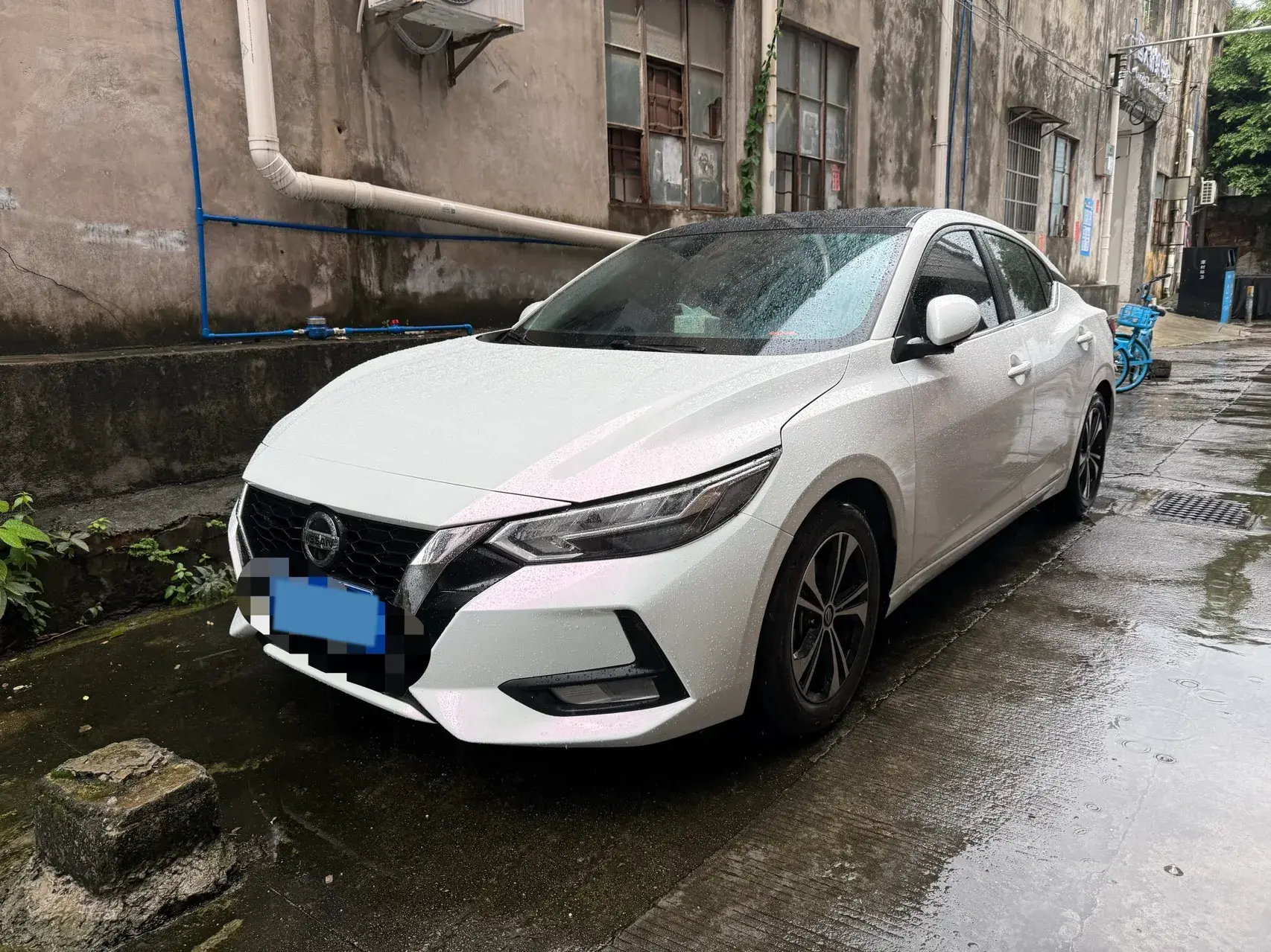 2021 NISSAN SYLPHY view 1