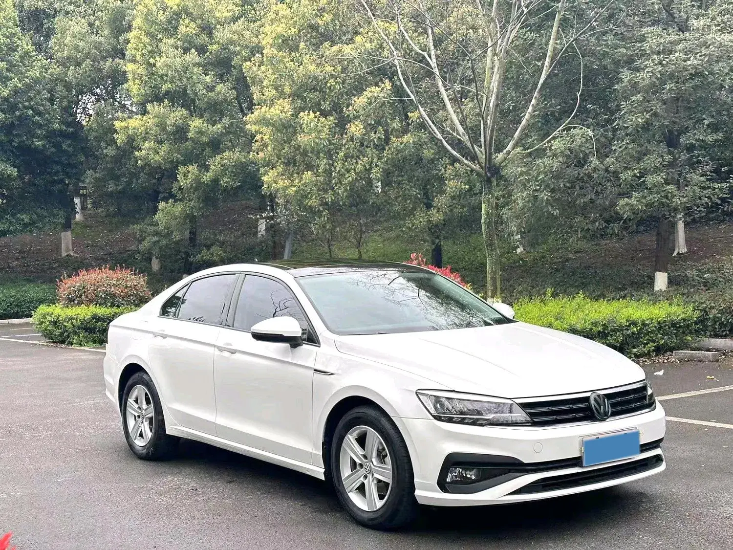 2021 VOLKSWAGEN LAMANDO thumbnail 2