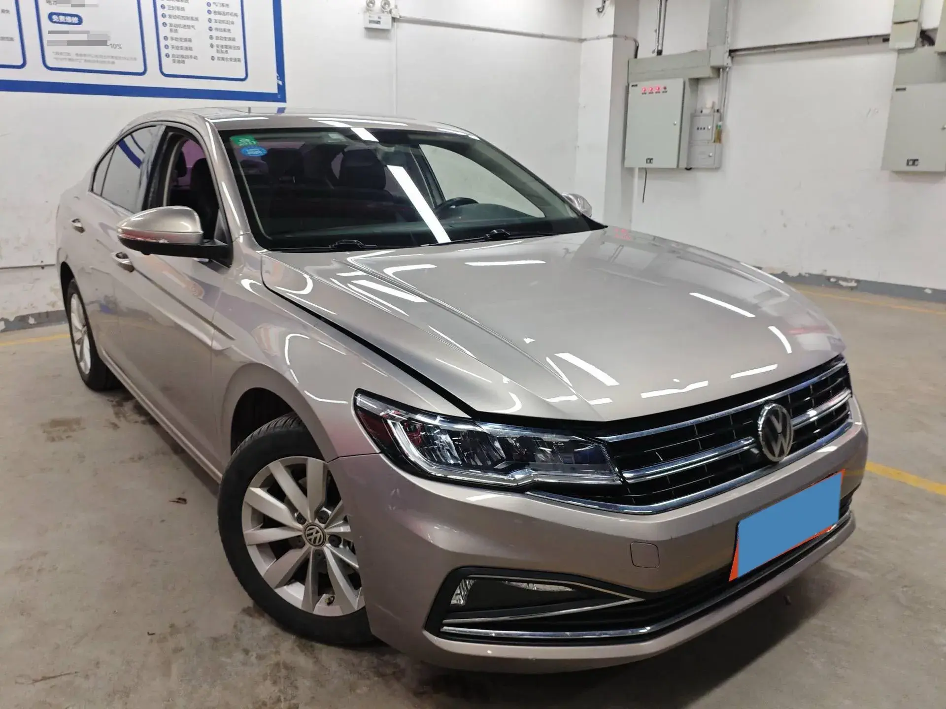 2019 VOLKSWAGEN BORA thumbnail 3