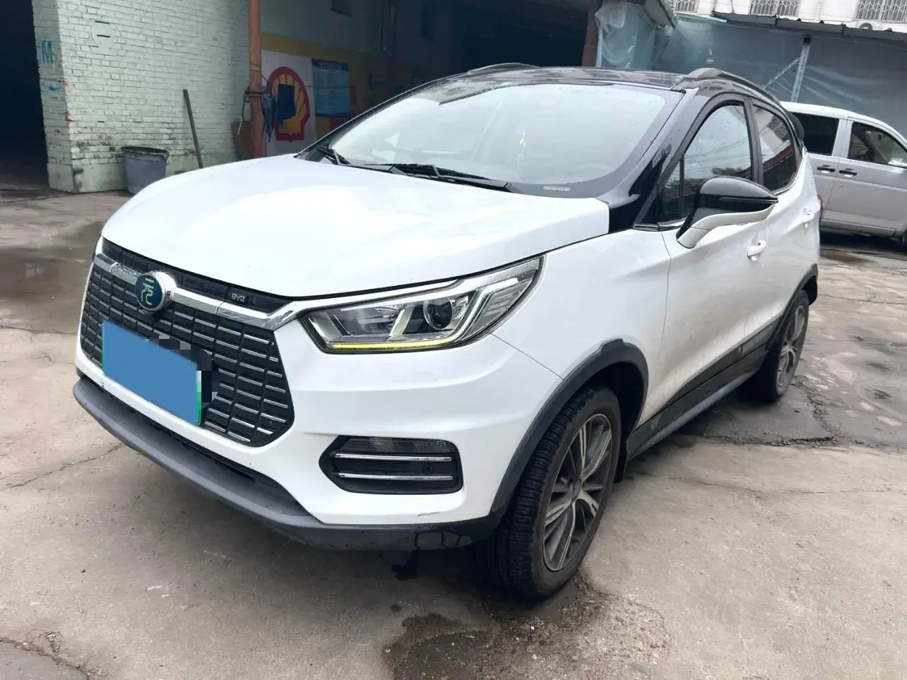 2018 BYD YUAN view 1