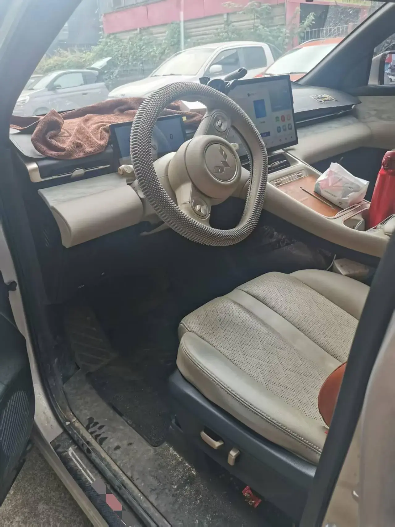 2024 WULING XINGGUANGS thumbnail 4