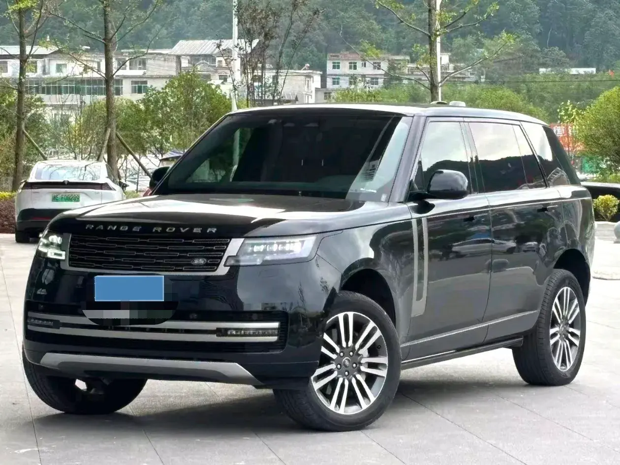2022 LAND ROVER view 1