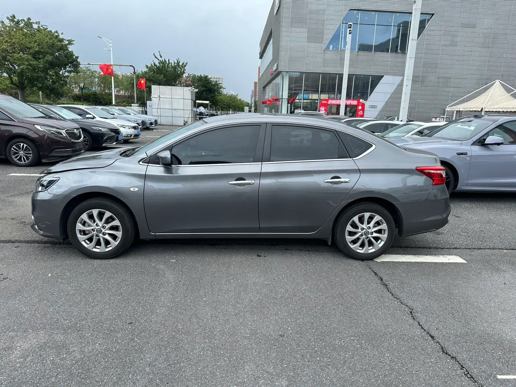 2019 NISSAN SYLPHY thumbnail 2