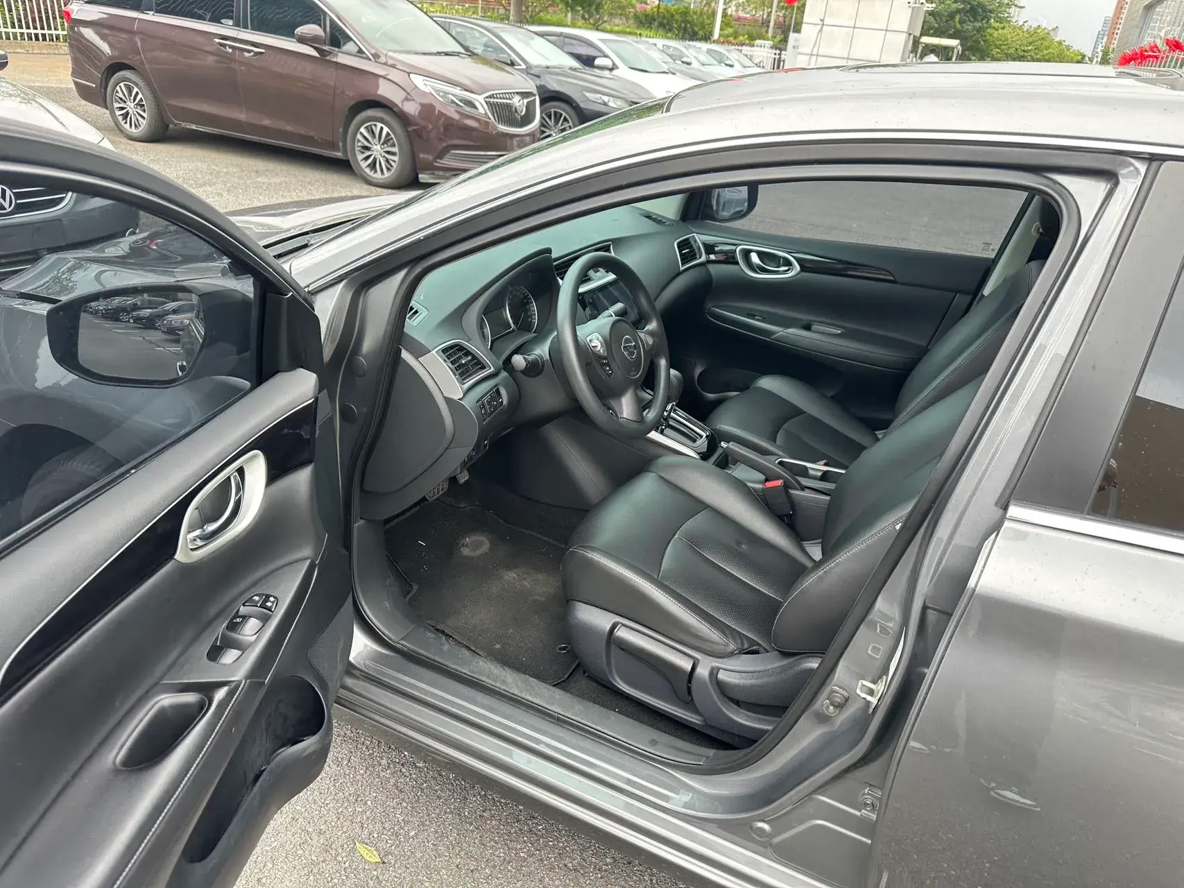 2019 NISSAN SYLPHY thumbnail 3