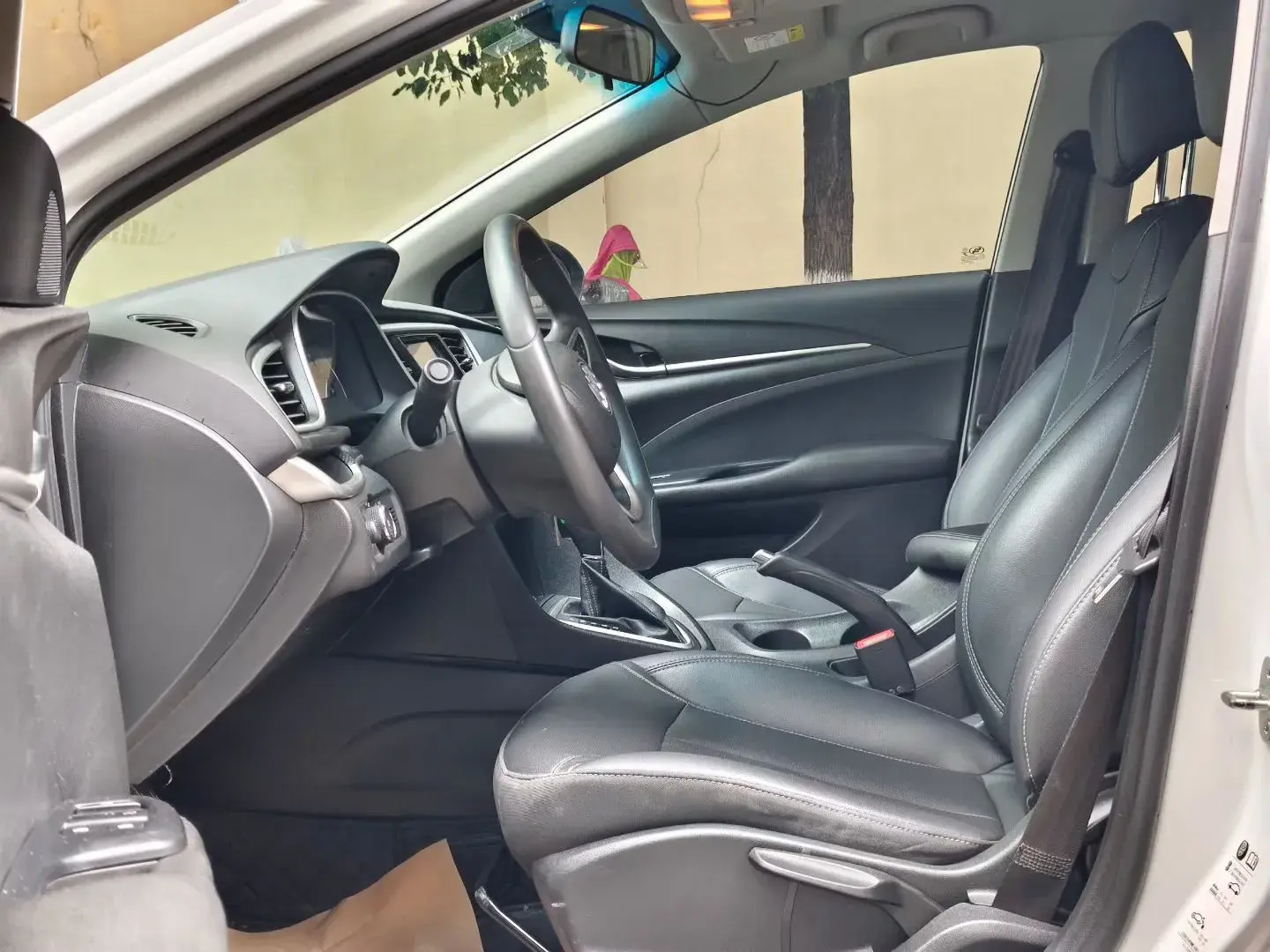 2021 BUICK EXCELLE thumbnail 4