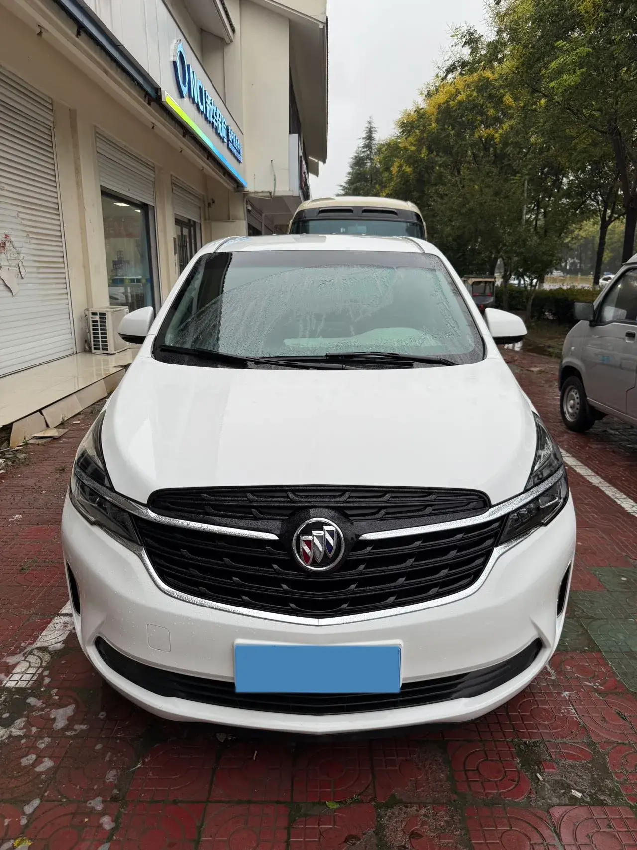 2022 BUICK GL8 thumbnail 3