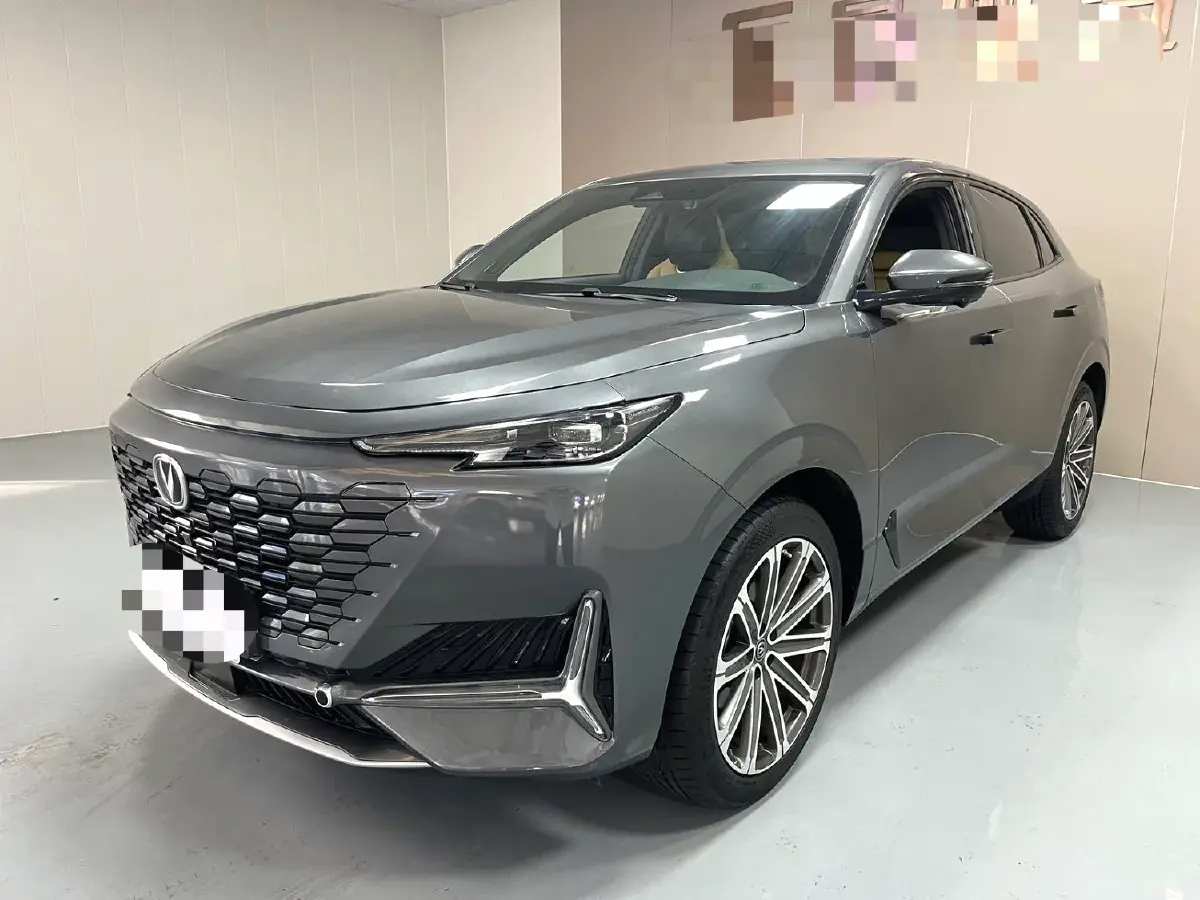 2021 ChangAn UNI-K 2.0T 233HP L4 8AT