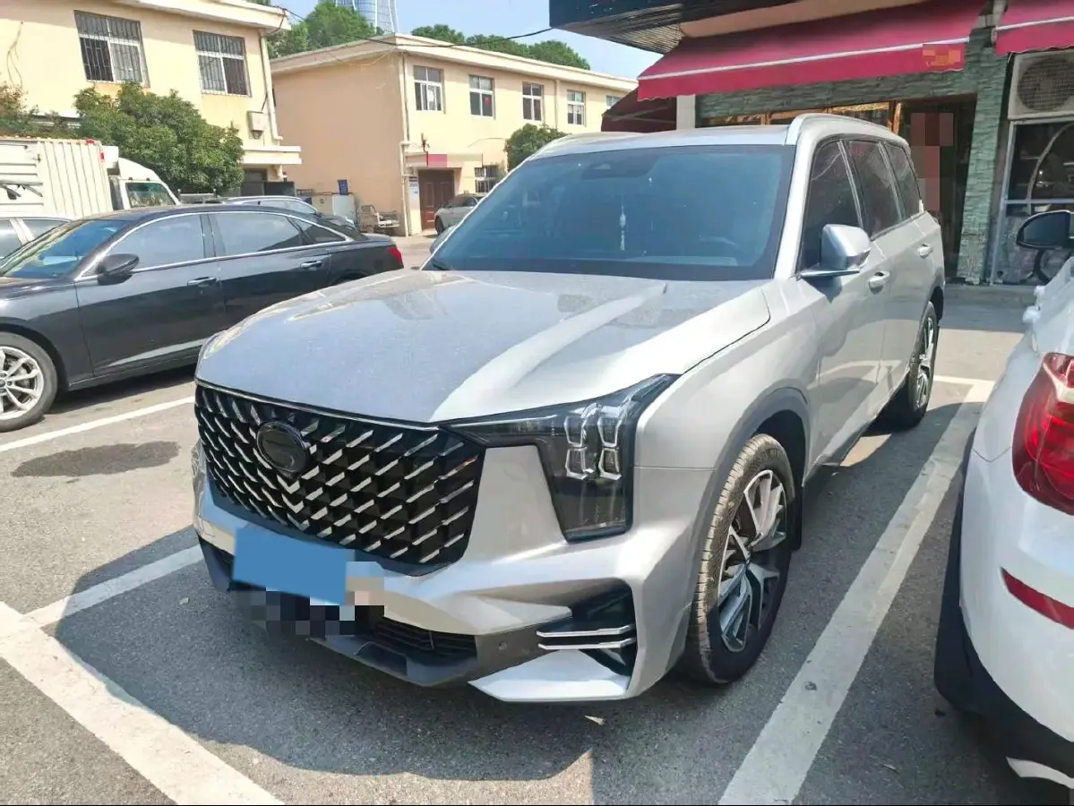 2022 GAC Trumpchi GS8 2.0T 252HP L4 8AT