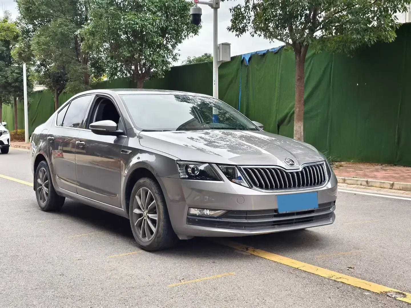 2020 SKODA OCTAVIA thumbnail 3