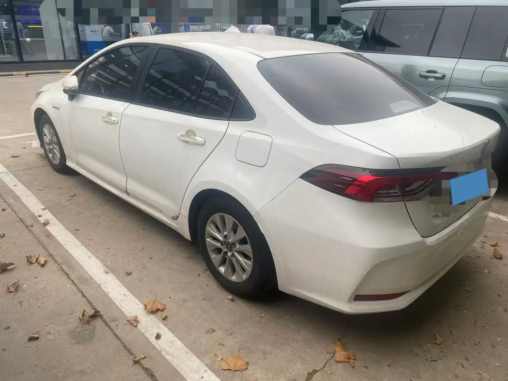 2024 TOYOTA COROLLA thumbnail 4