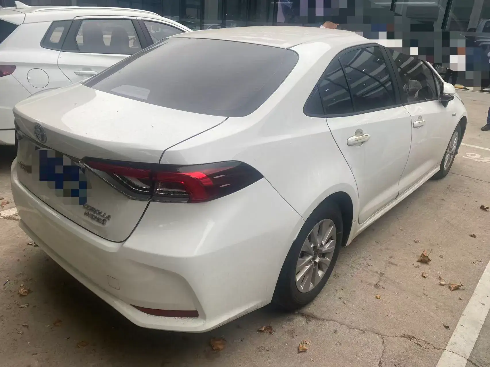 2024 TOYOTA COROLLA thumbnail 3