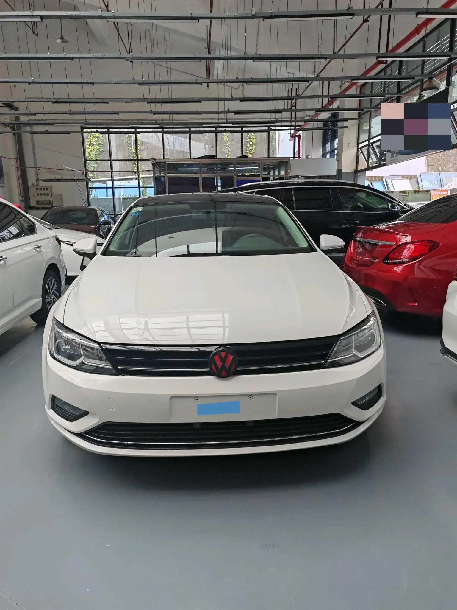 2018 VOLKSWAGEN LAMANDO thumbnail 2