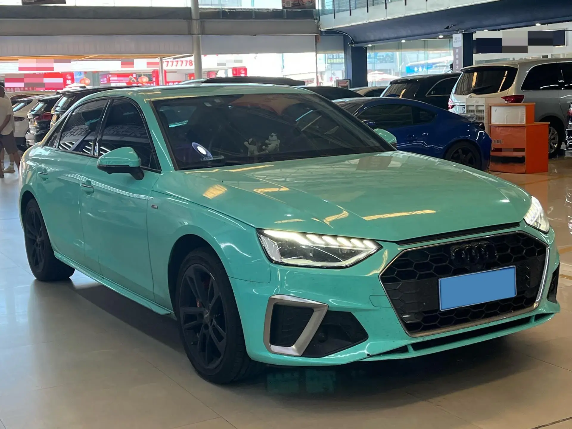 2020 AUDI A4L thumbnail 3