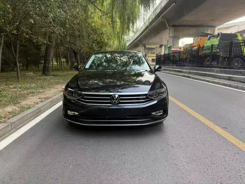 2020 VOLKSWAGEN MAGOTAN thumbnail 2