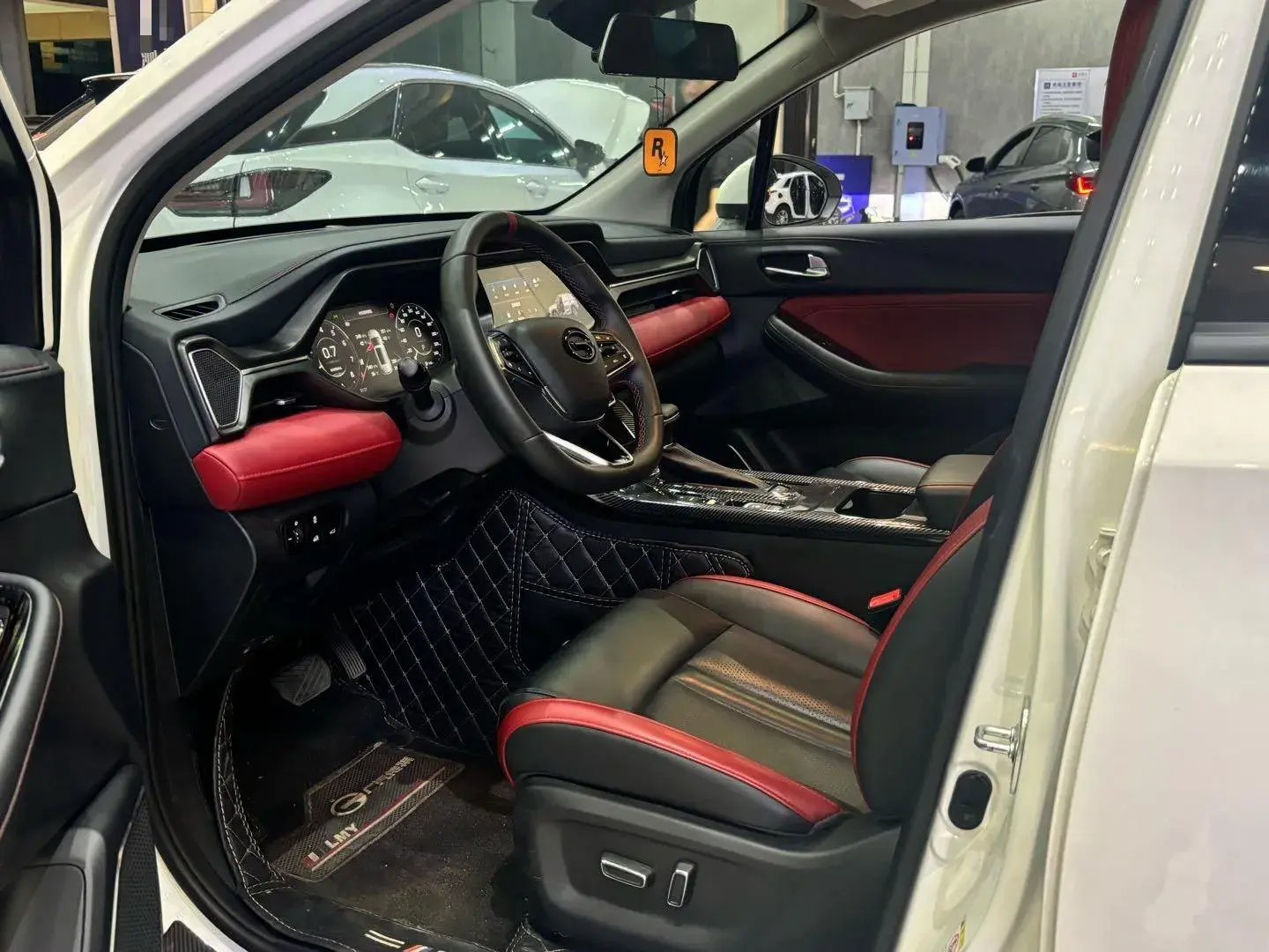 2022 GAC TRUMPCHI thumbnail 4