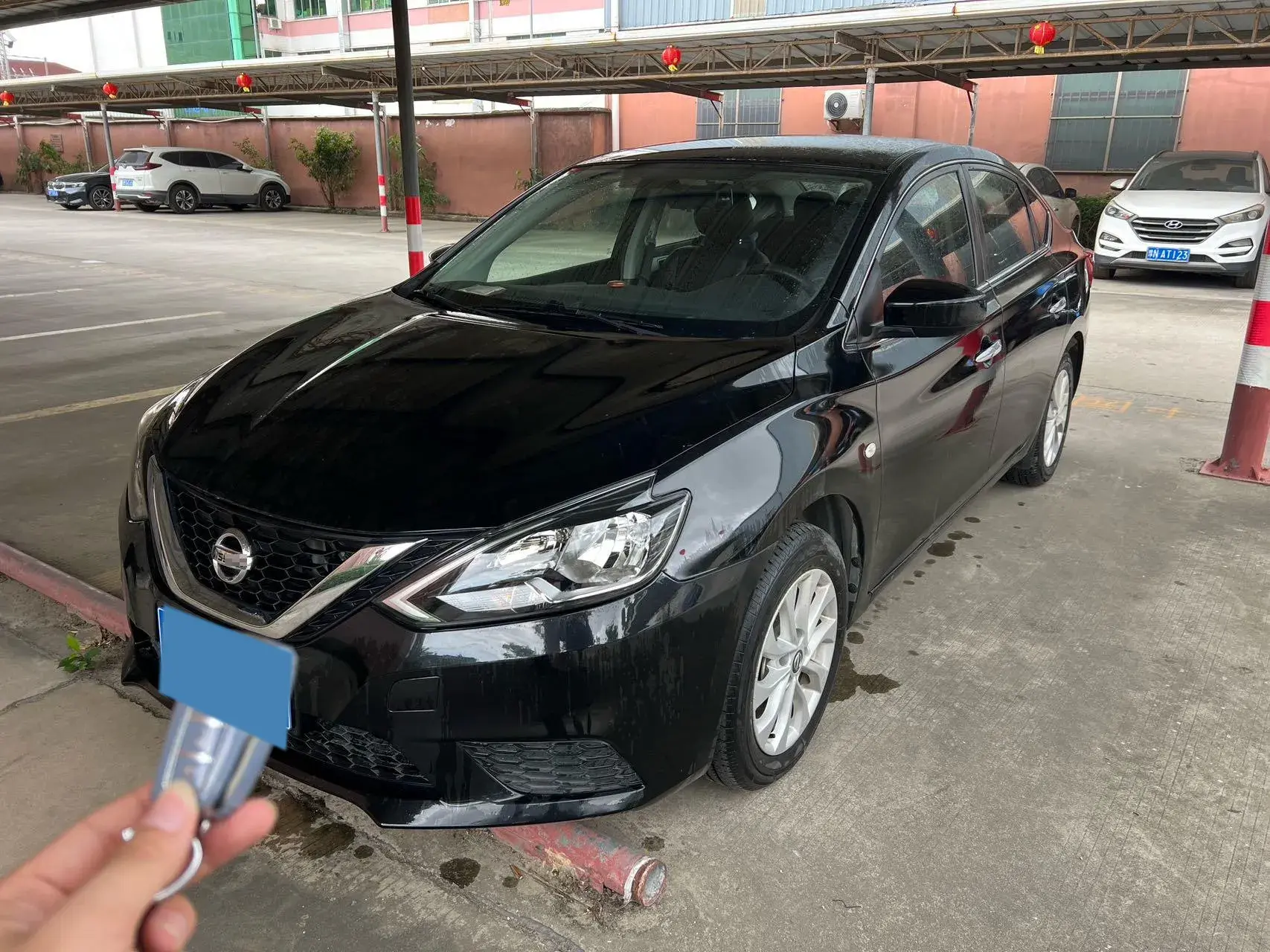 2022 NISSAN SYLPHY view 1