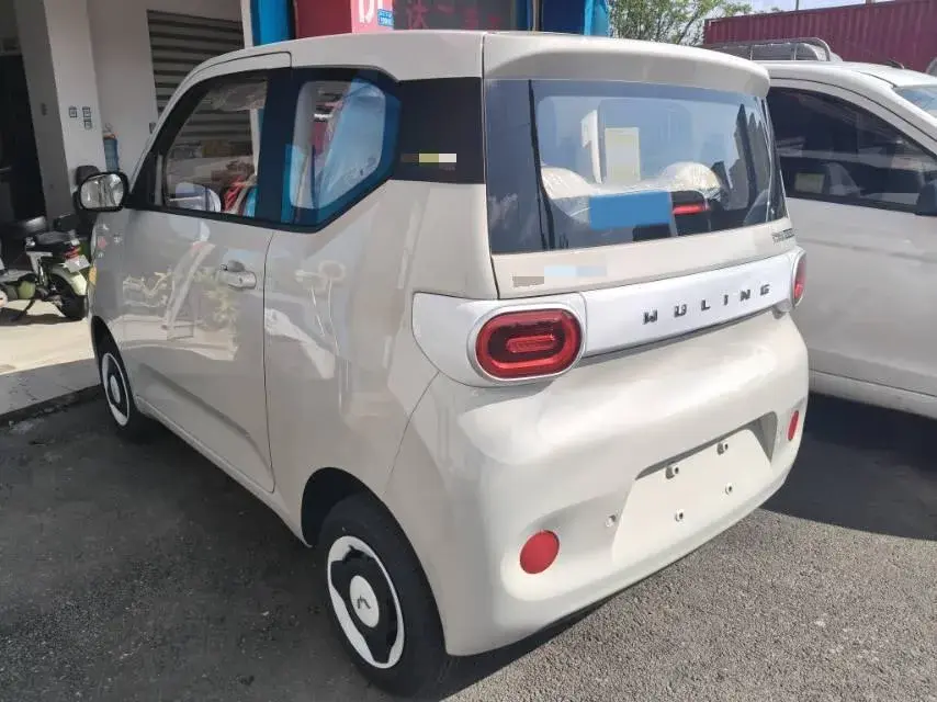 2024 WULING HONGGUANG thumbnail 4