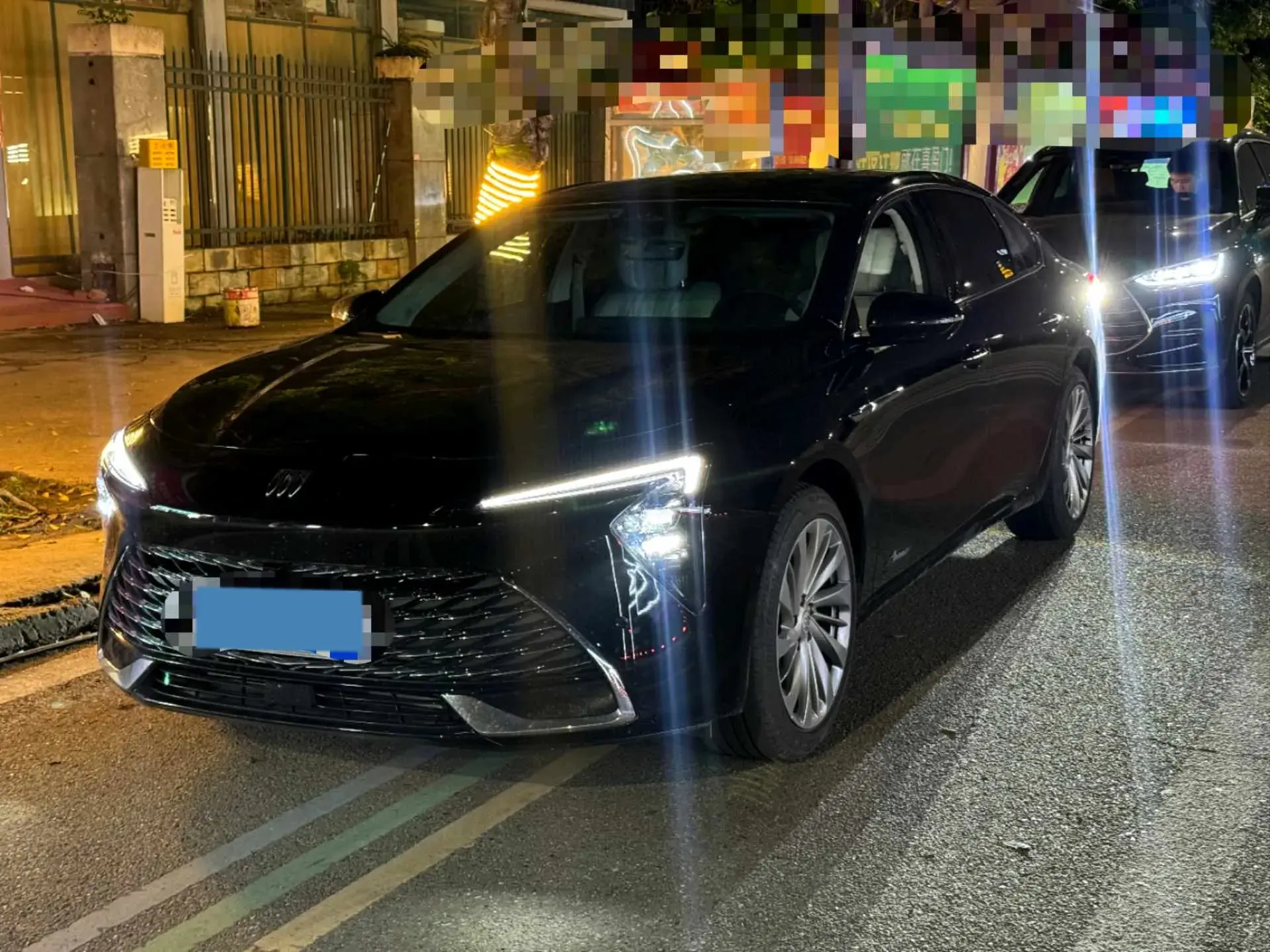 2025 BUICK LARCOSSE view 1