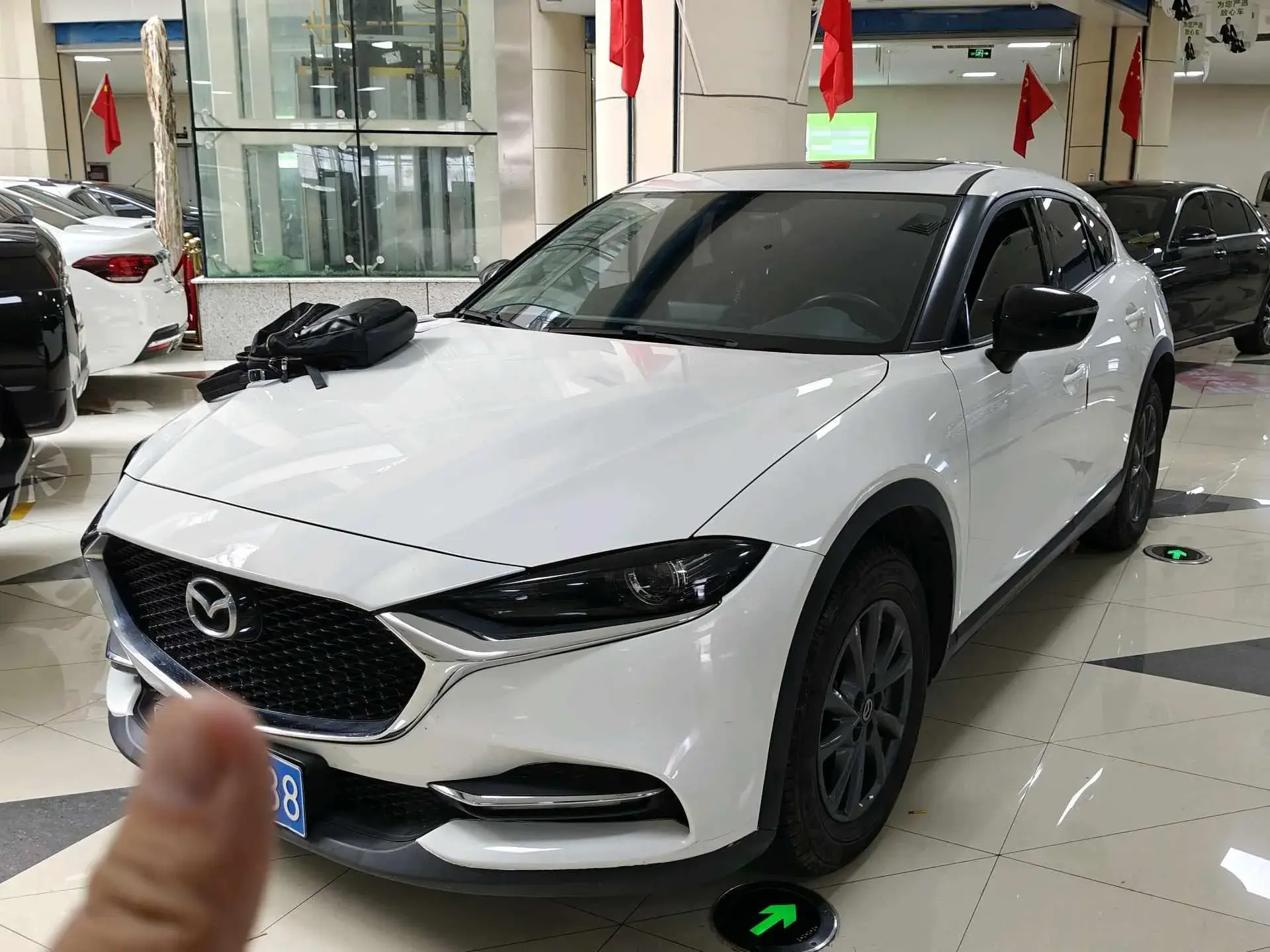 2020 MAZDA CX-4 view 1