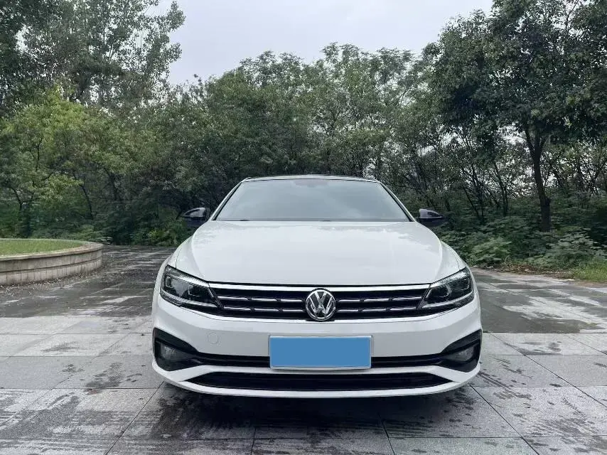 2019 VOLKSWAGEN LAMANDO thumbnail 2