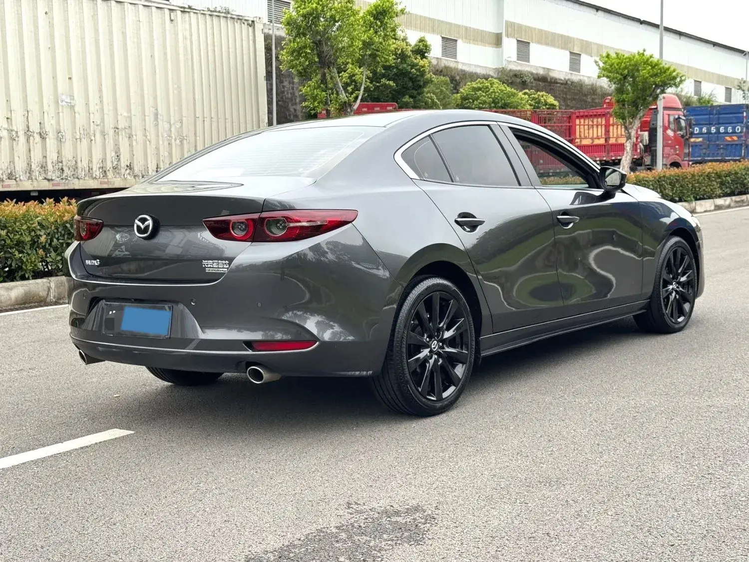 2023 MAZDA 3 thumbnail 3