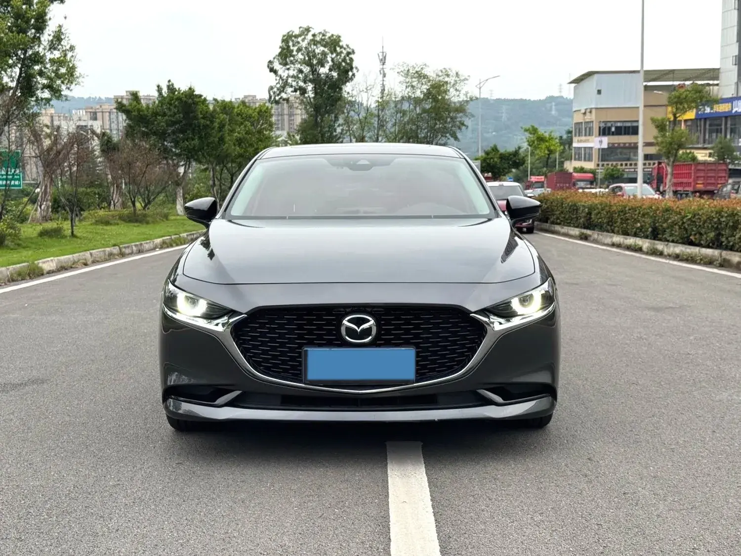 2023 MAZDA 3 thumbnail 2