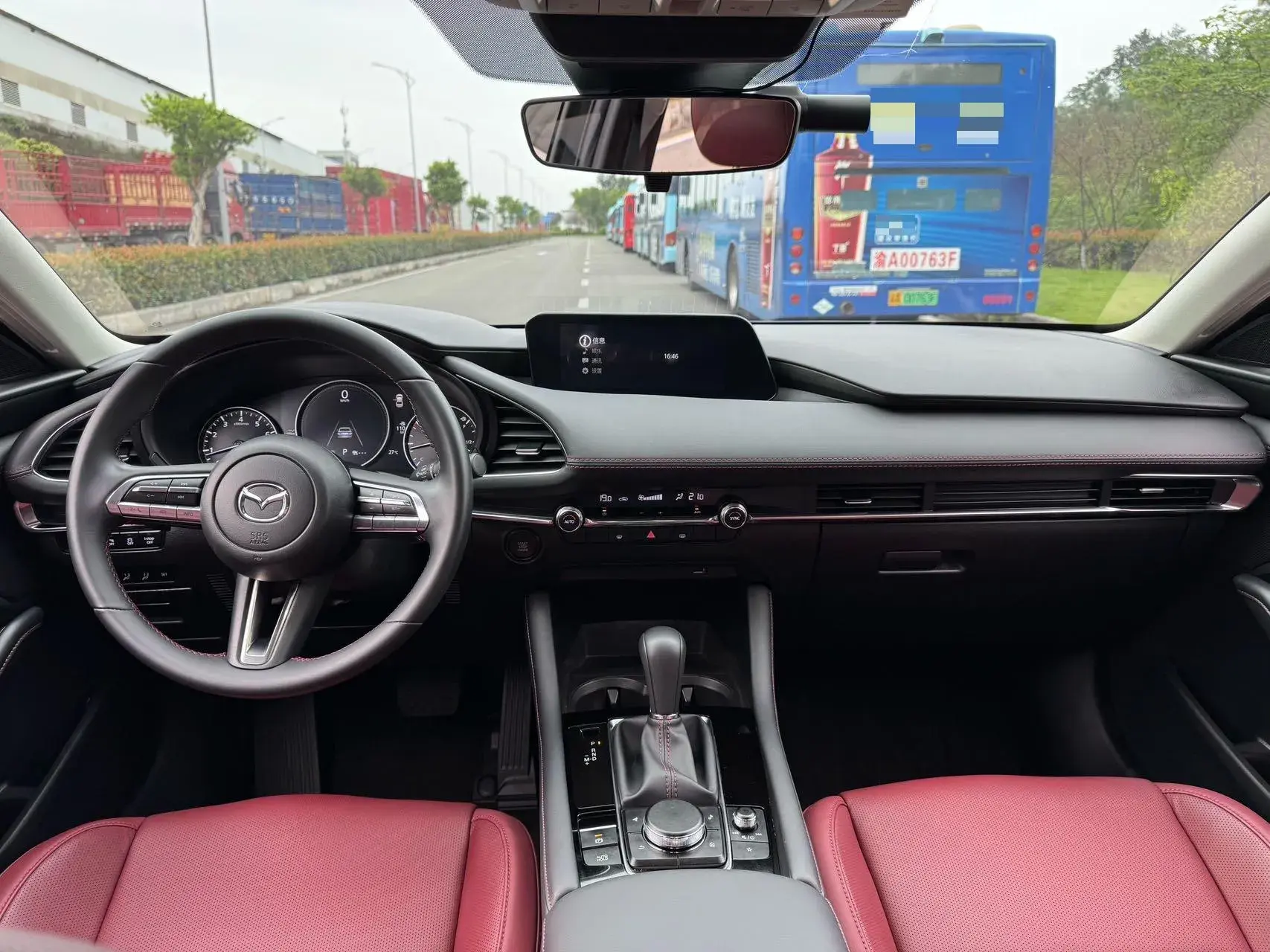 2023 MAZDA 3 thumbnail 4