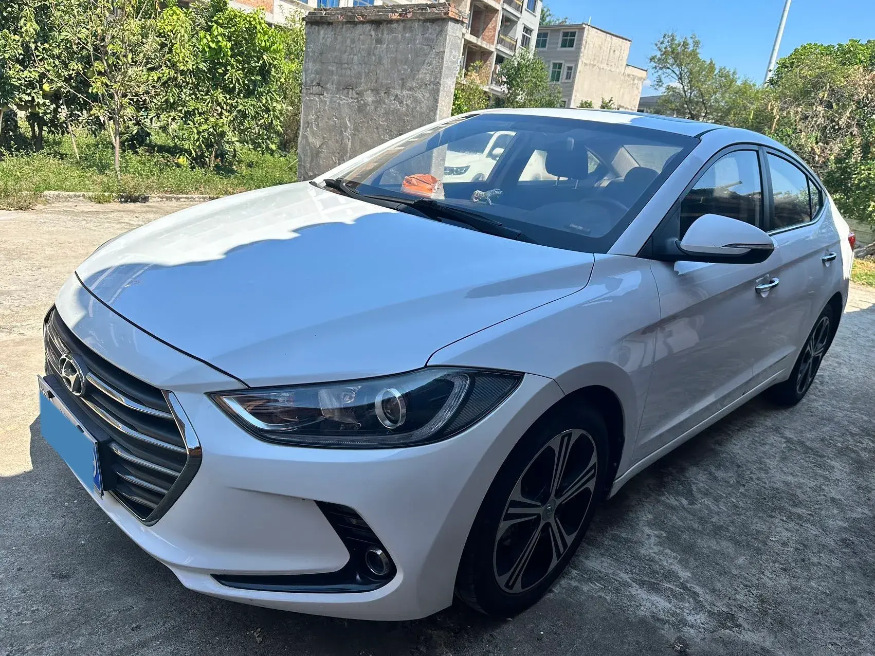 2018 HYUNDAI ELANTRA view 1