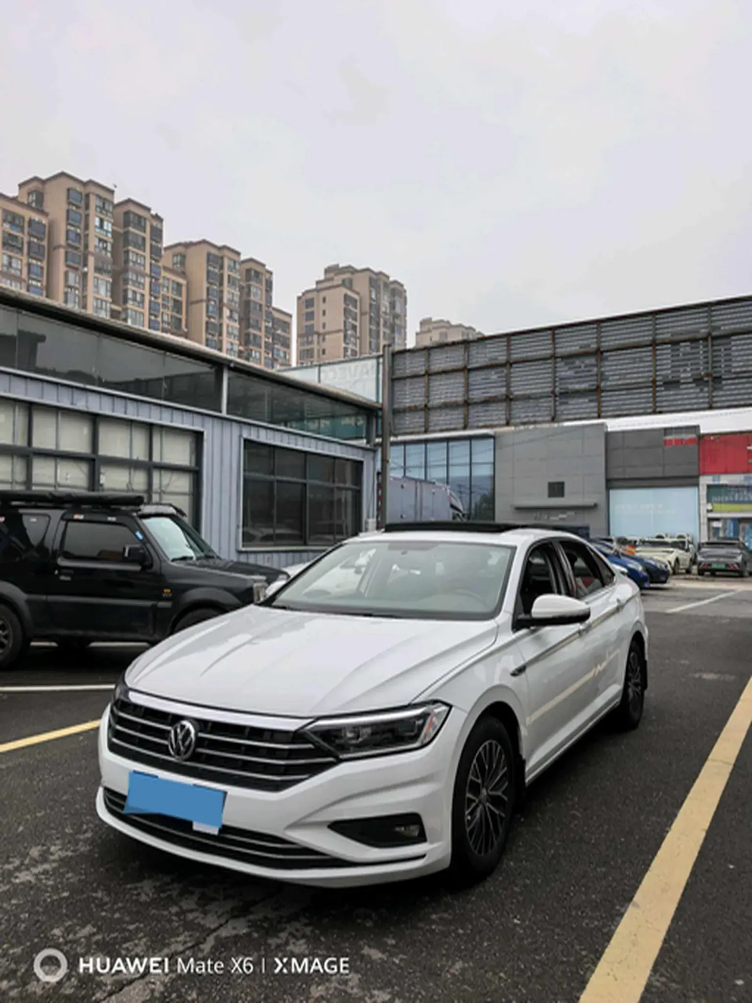 2020 VOLKSWAGEN SAGITAR view 1