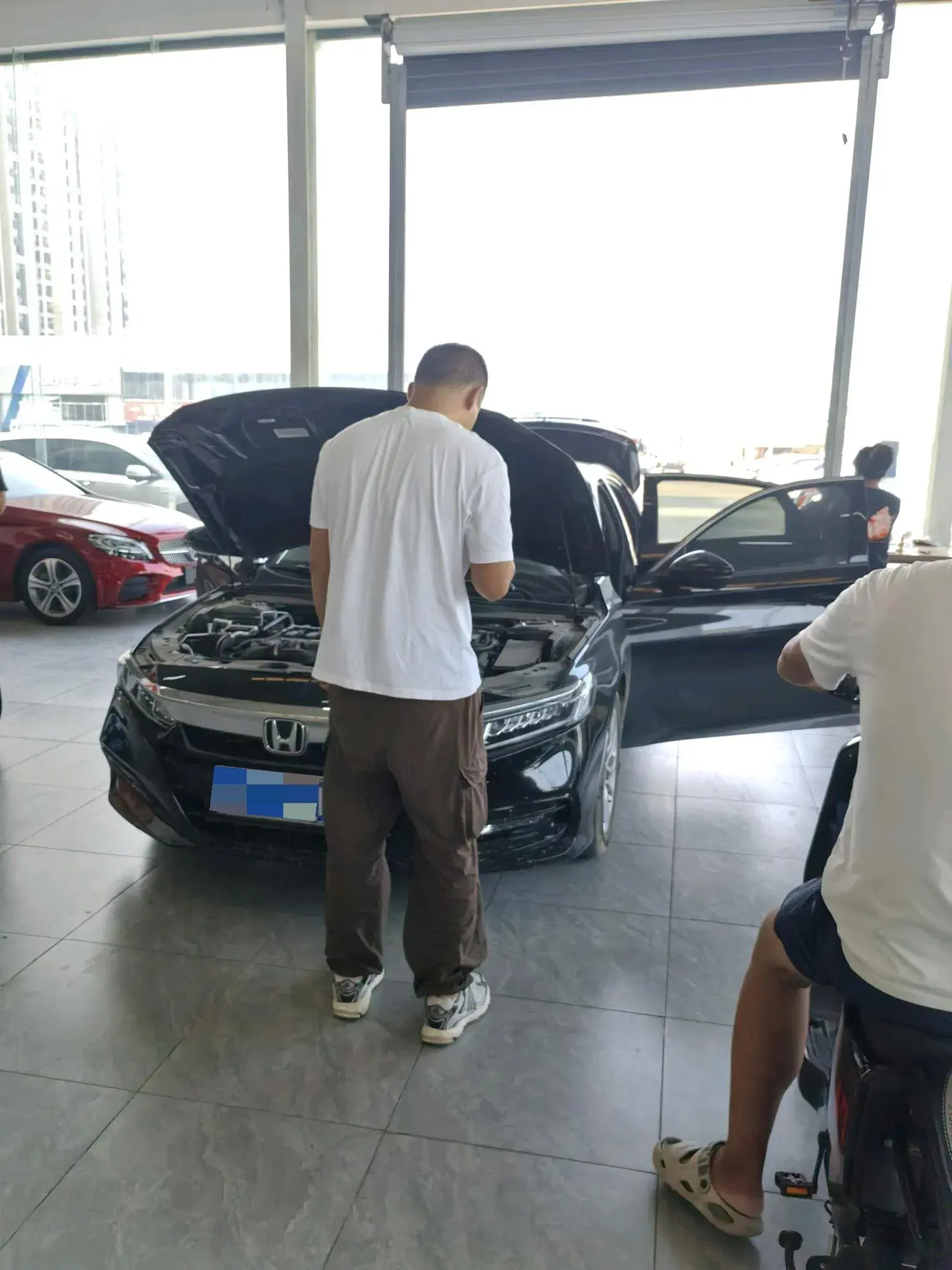 2018 HONDA ACCORD thumbnail 2