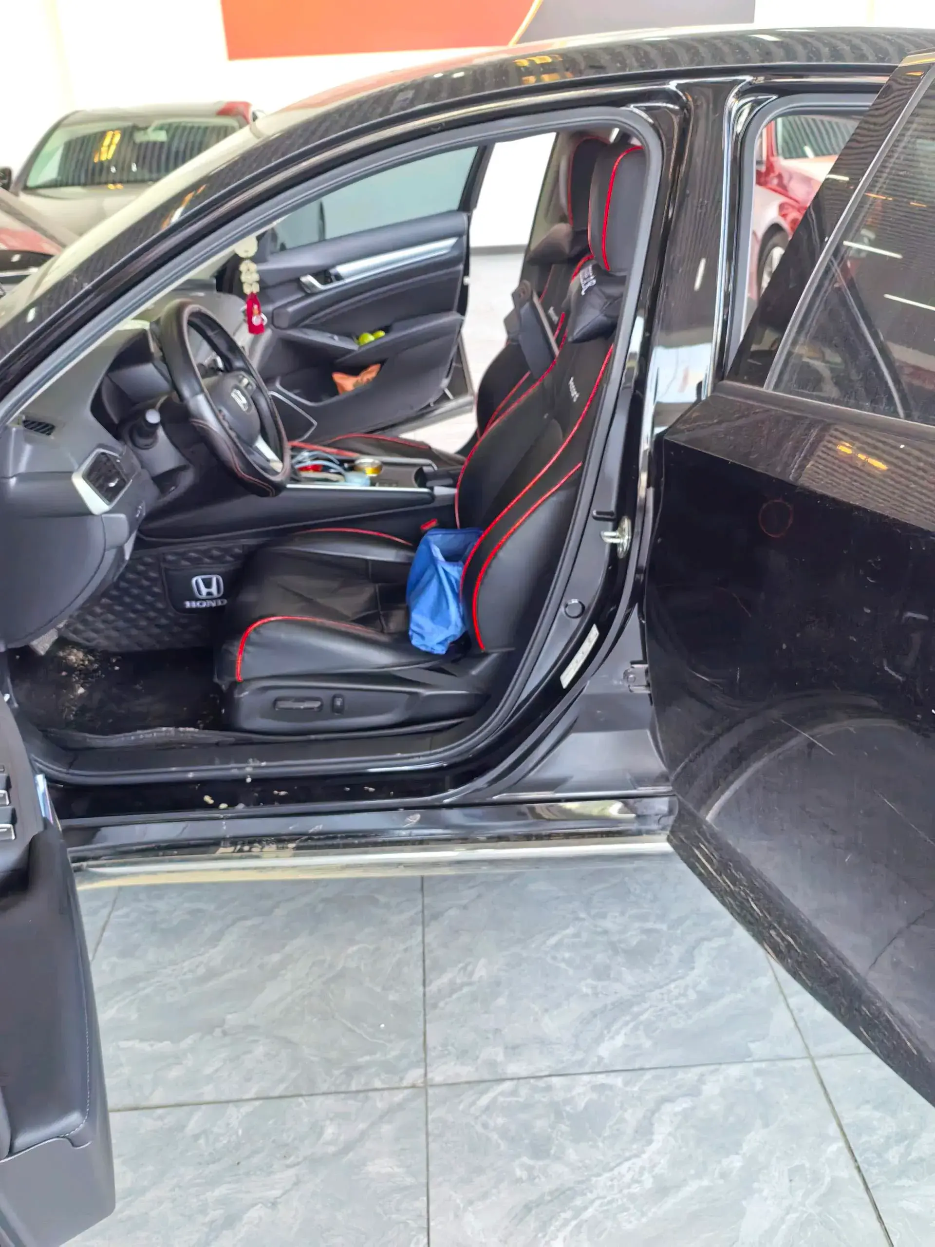 2018 HONDA ACCORD thumbnail 3